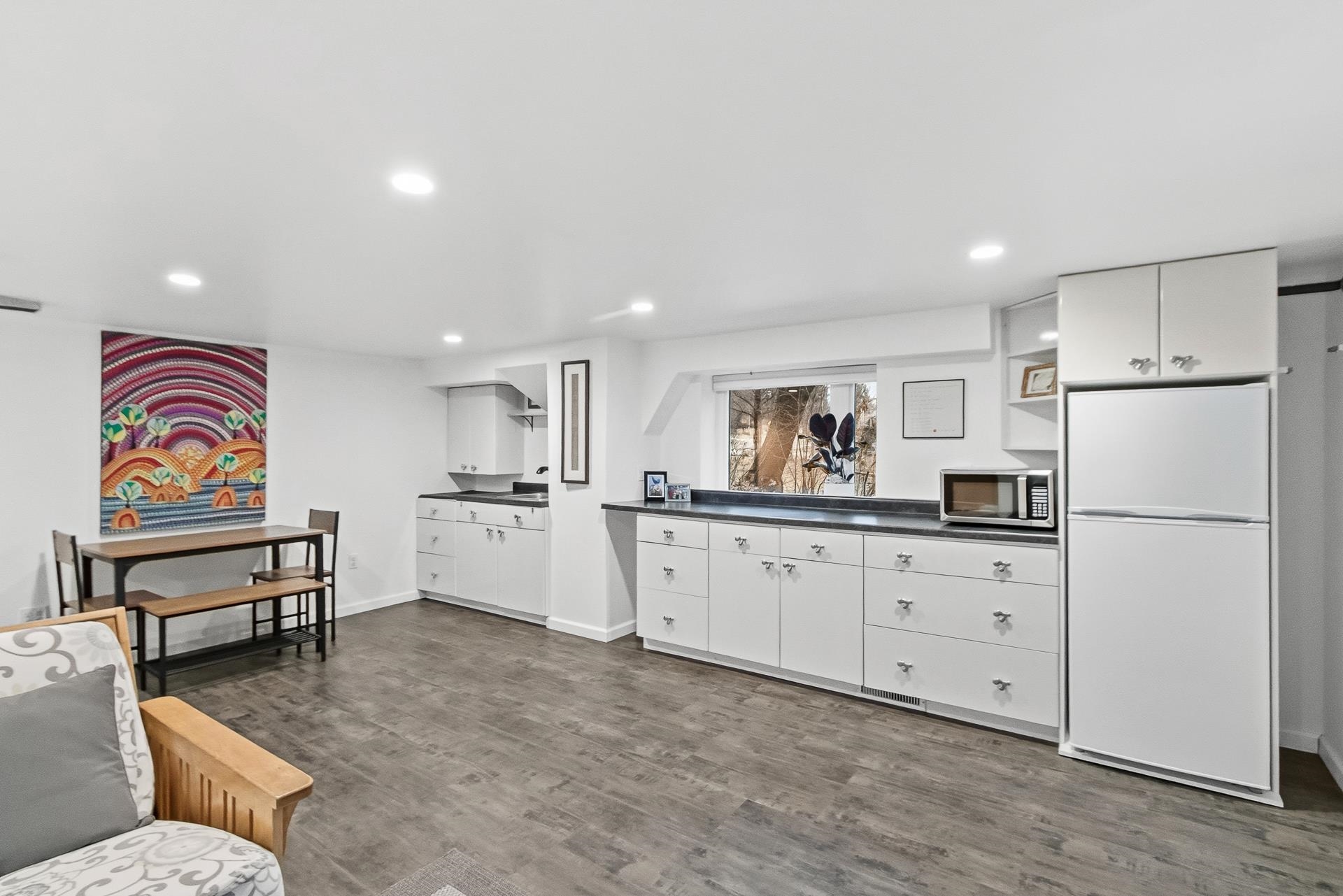 555 Glen Drive