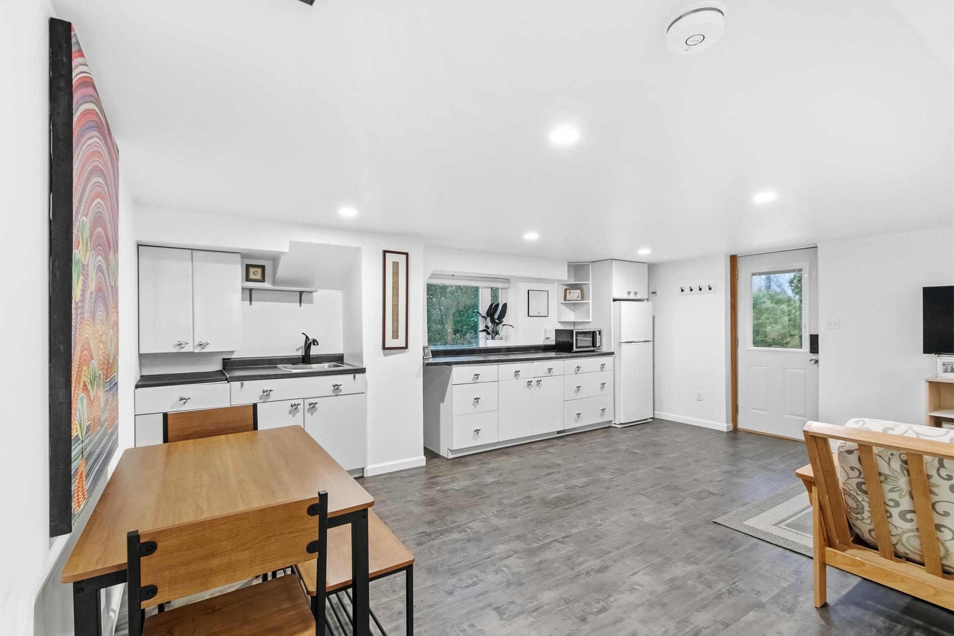 555 Glen Drive