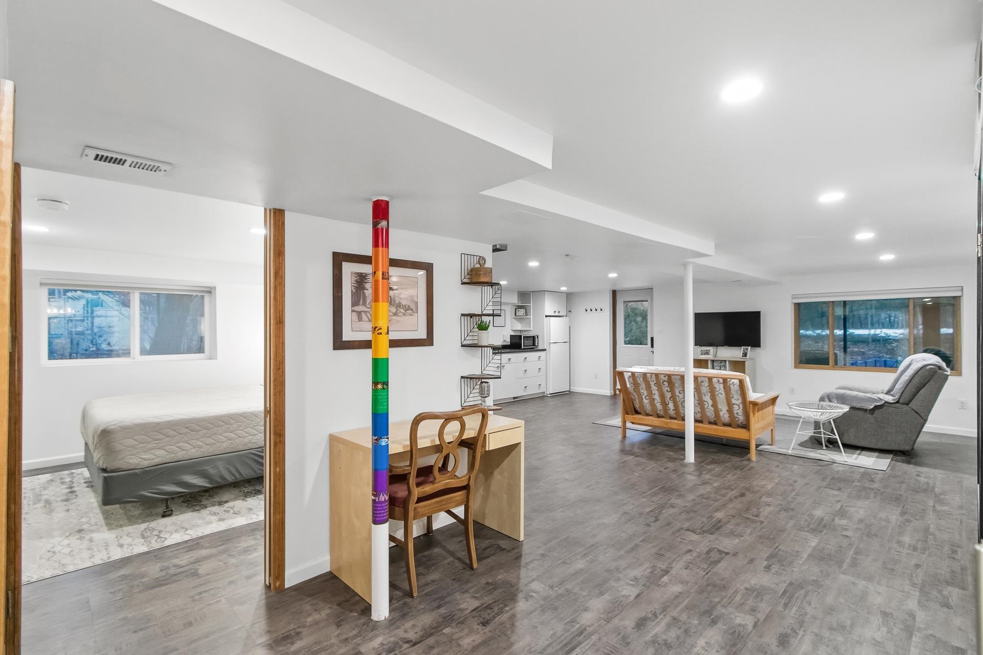 555 Glen Drive