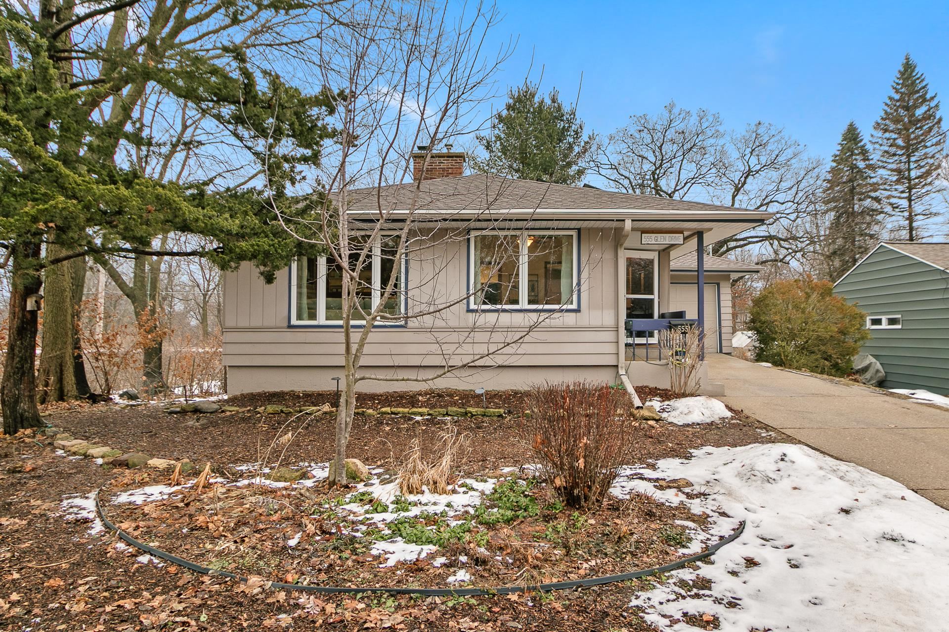 555 Glen Drive