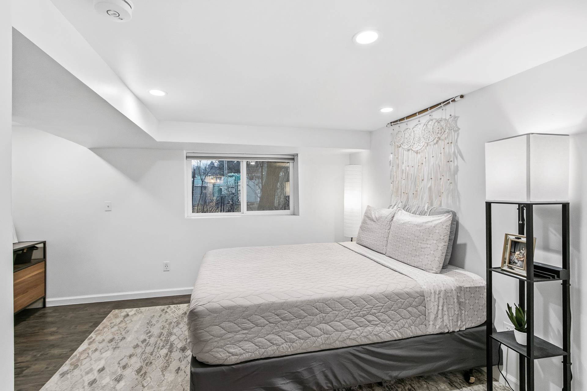 555 Glen Drive