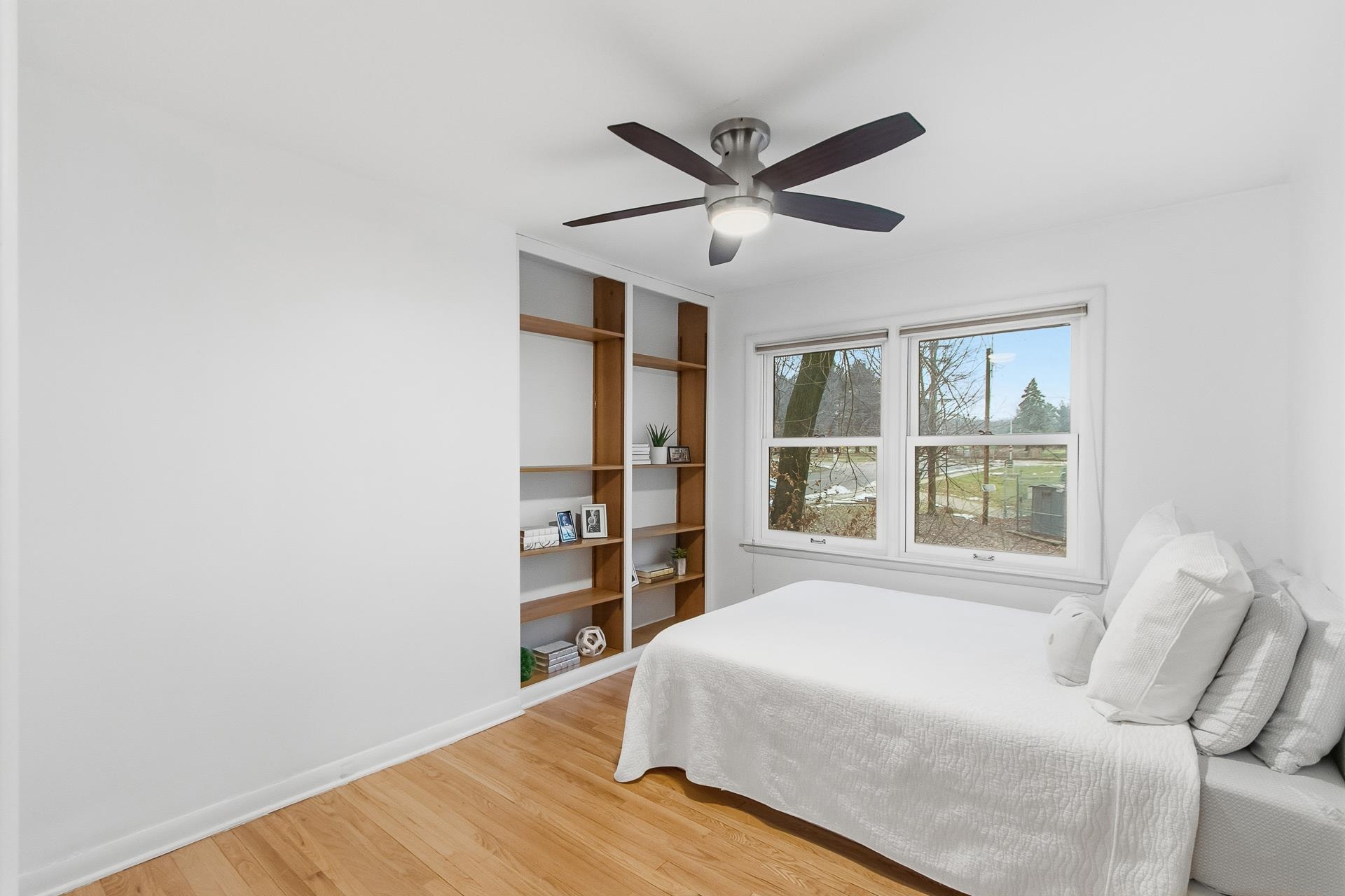 555 Glen Drive