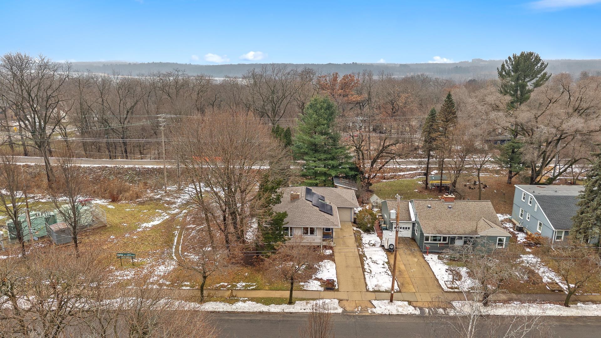 555 Glen Drive