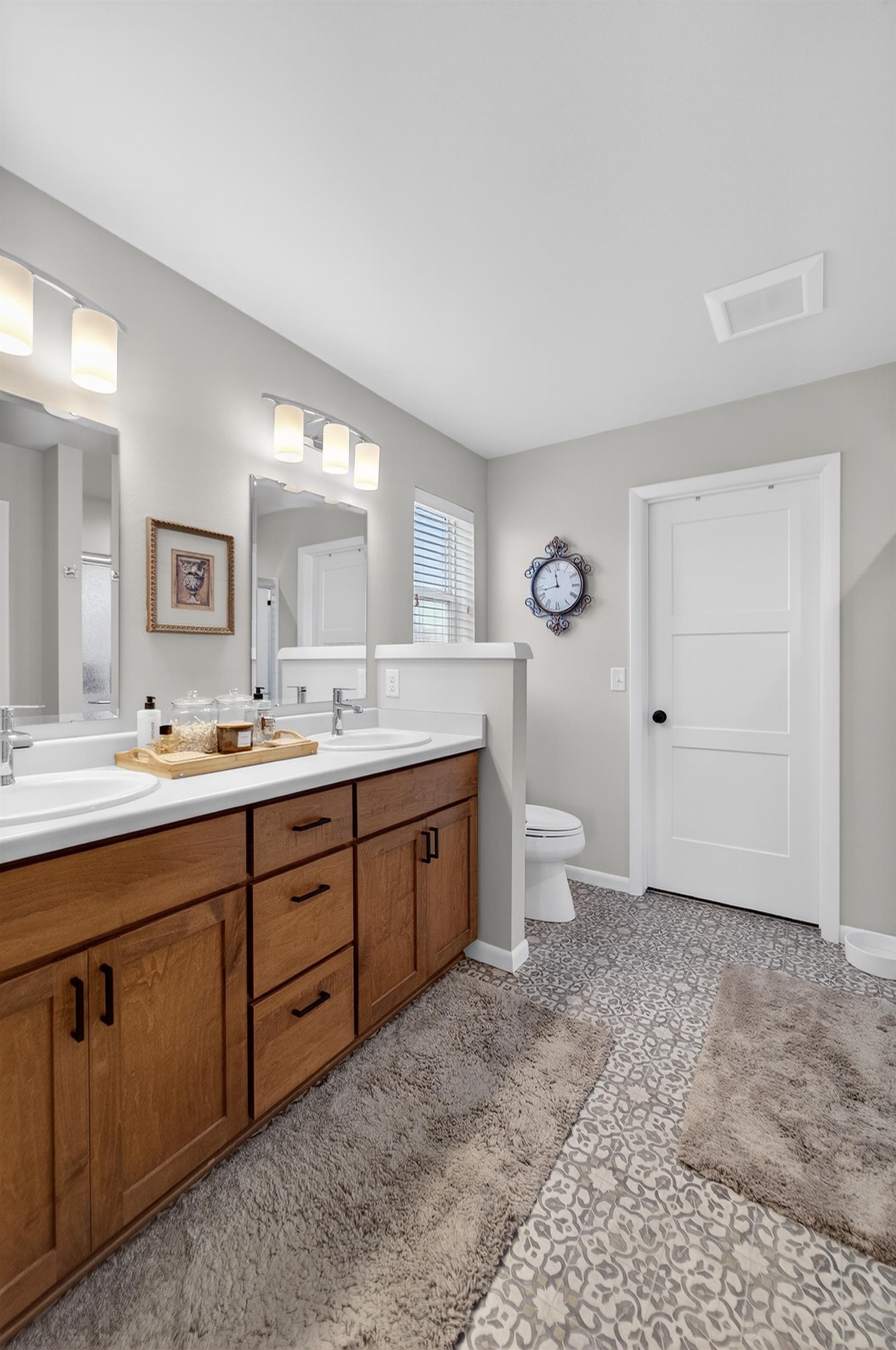 833 Sugar Maple Lane