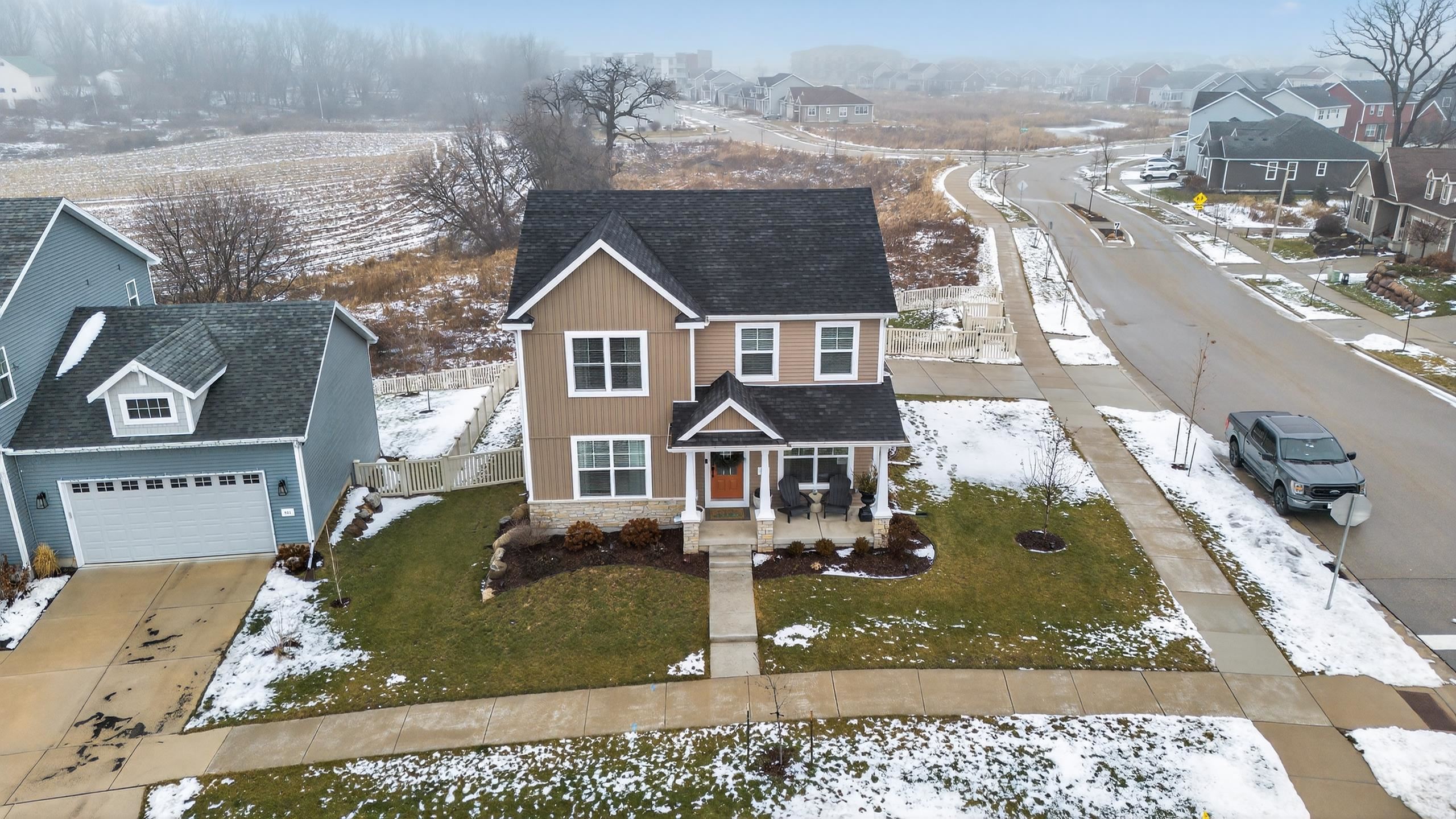 833 Sugar Maple Lane