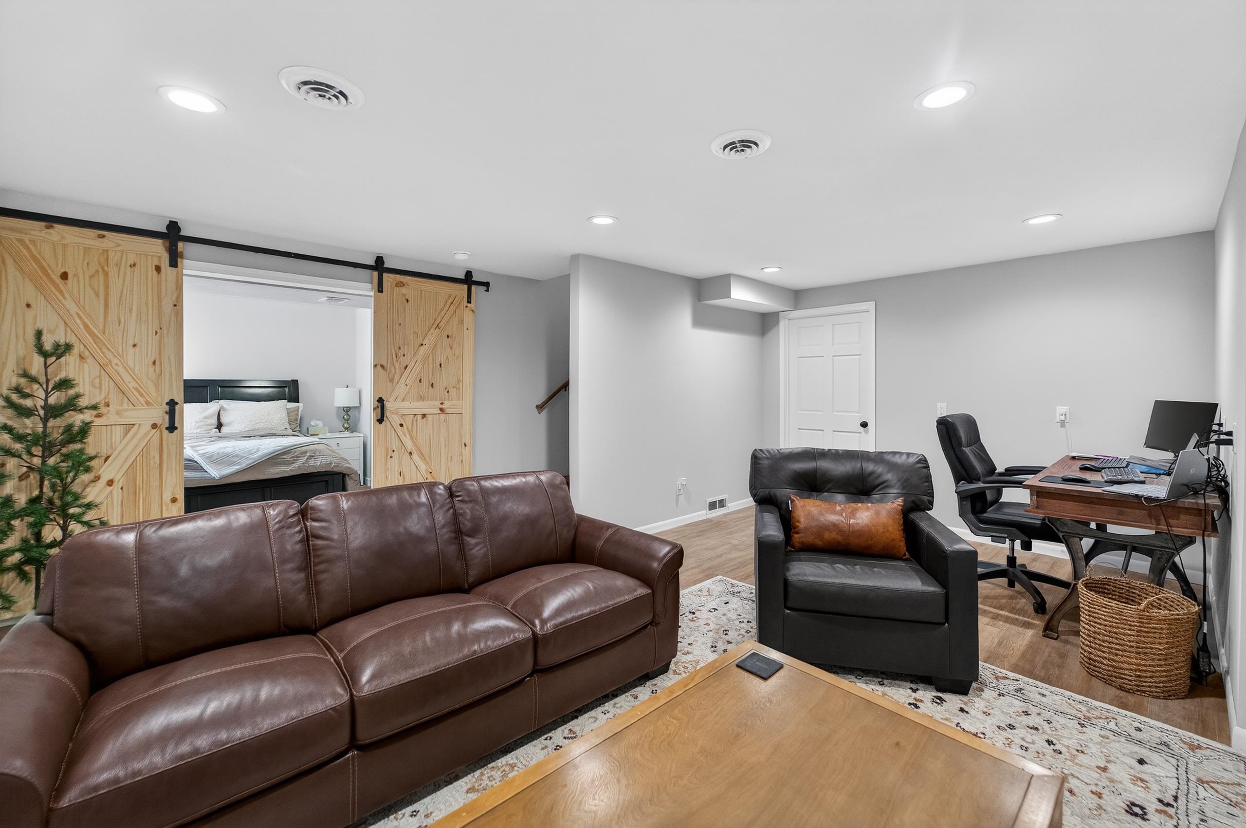 833 Sugar Maple Lane