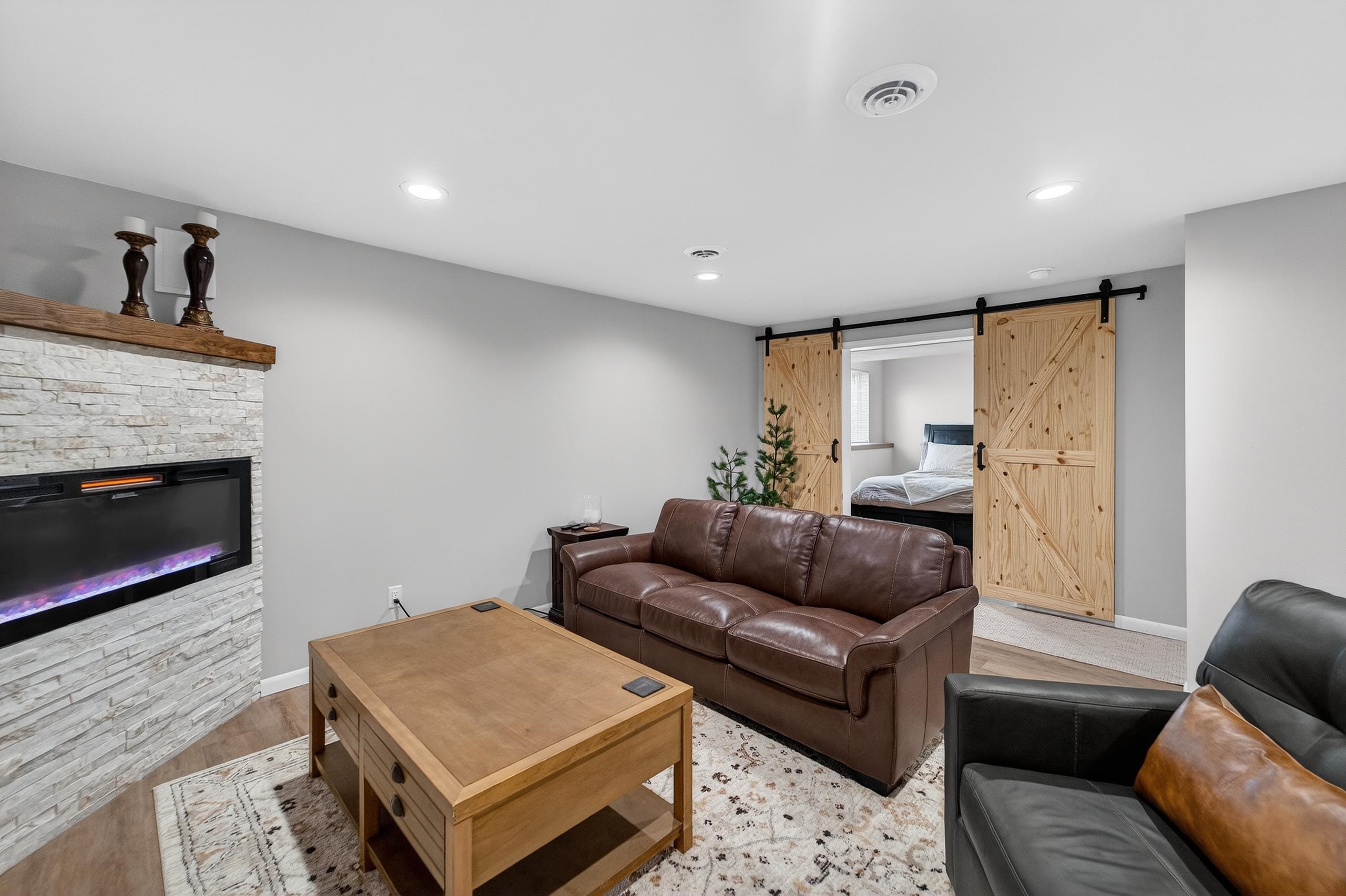 833 Sugar Maple Lane