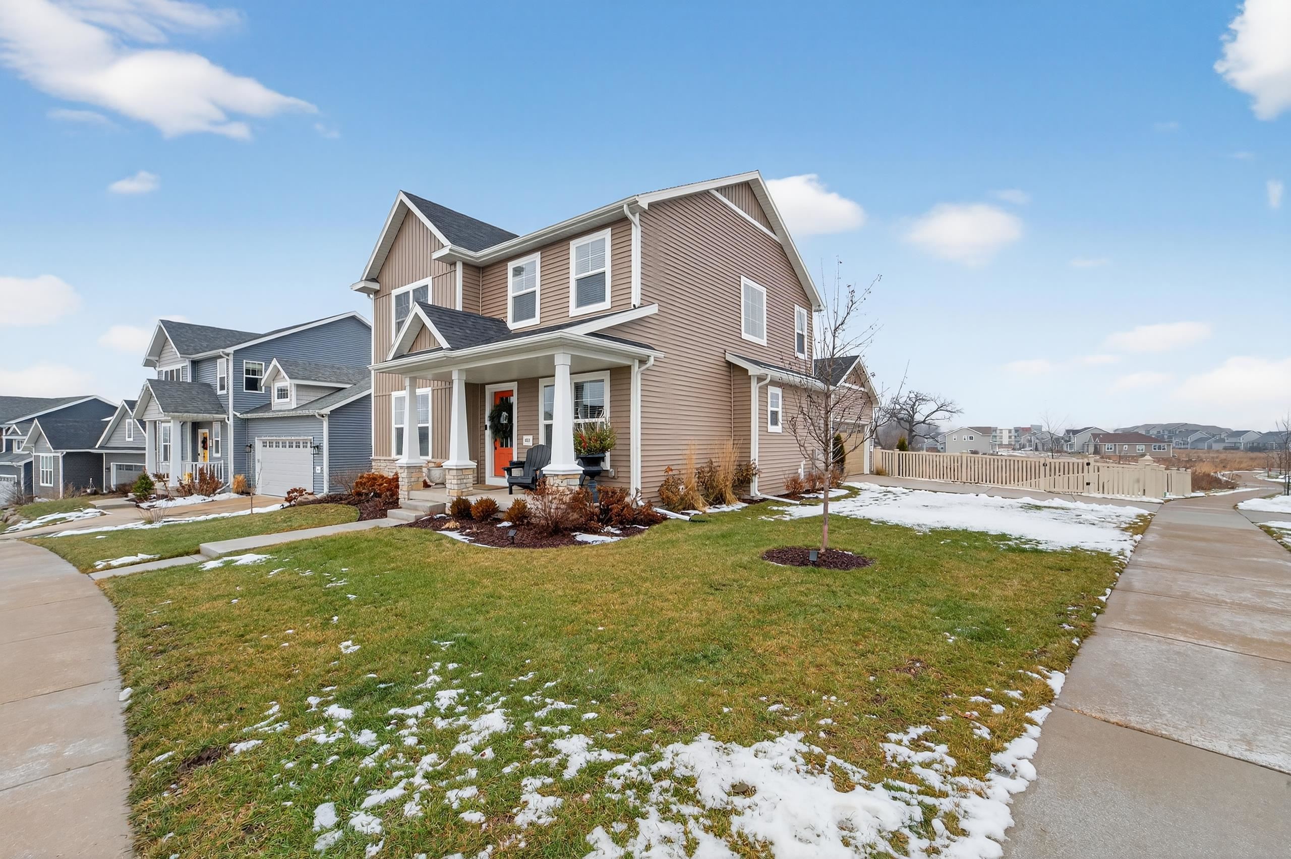 833 Sugar Maple Lane