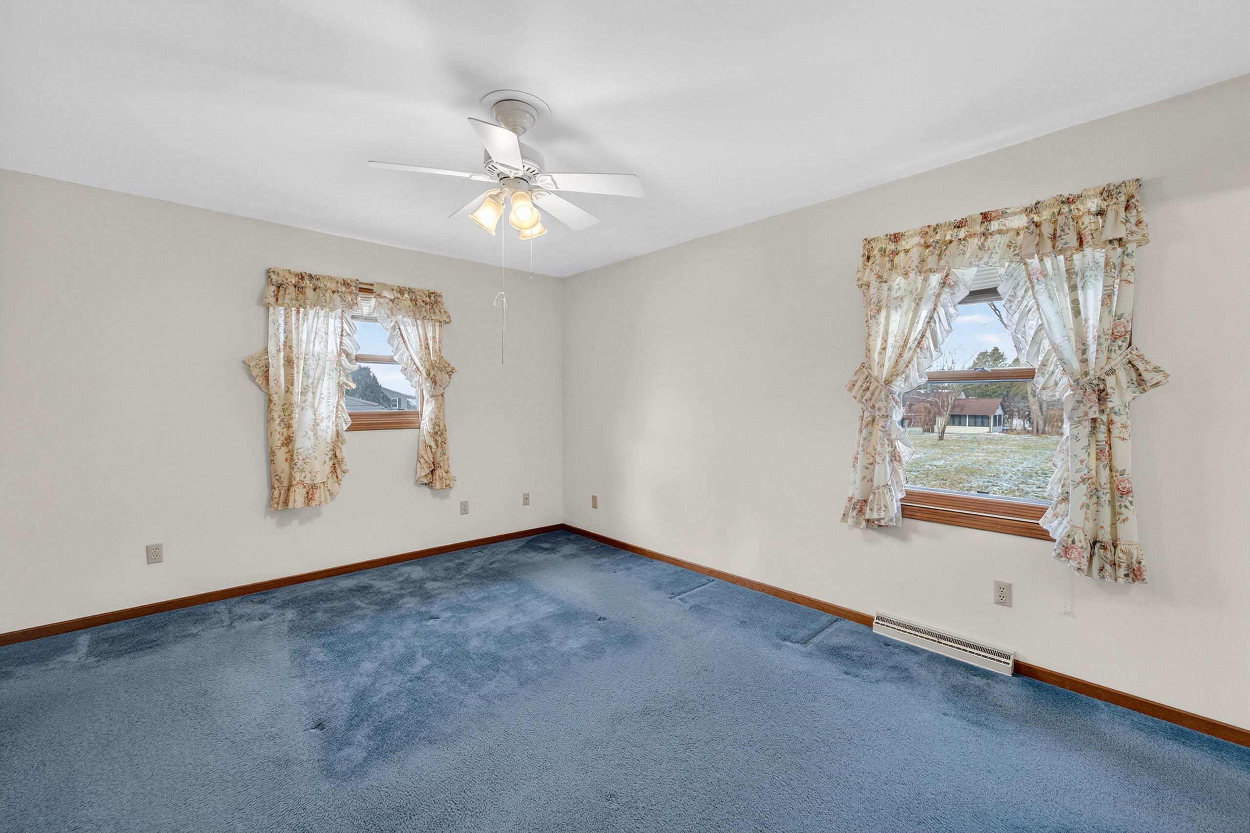 5758 Modernaire Street