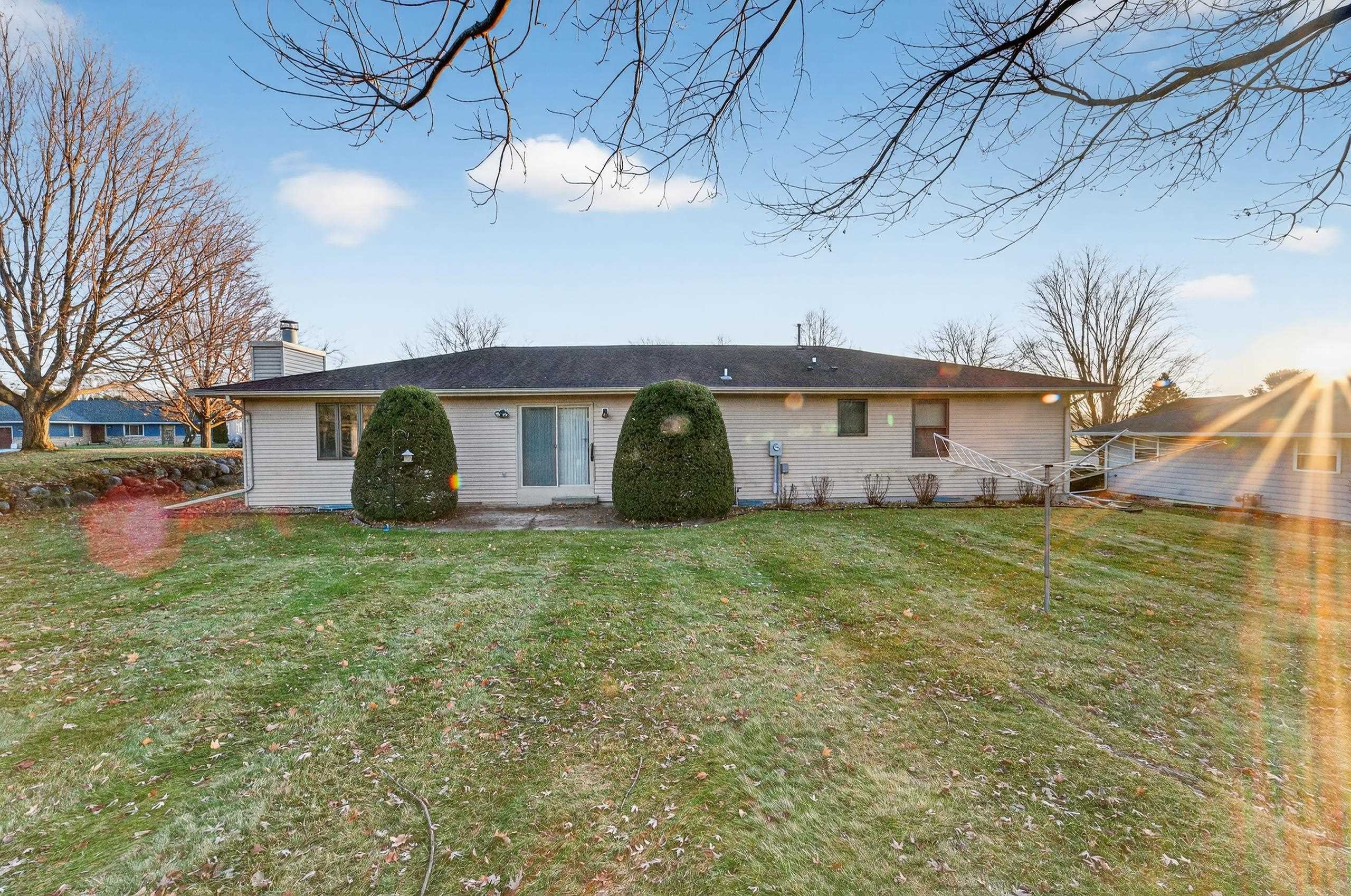 5758 Modernaire Street