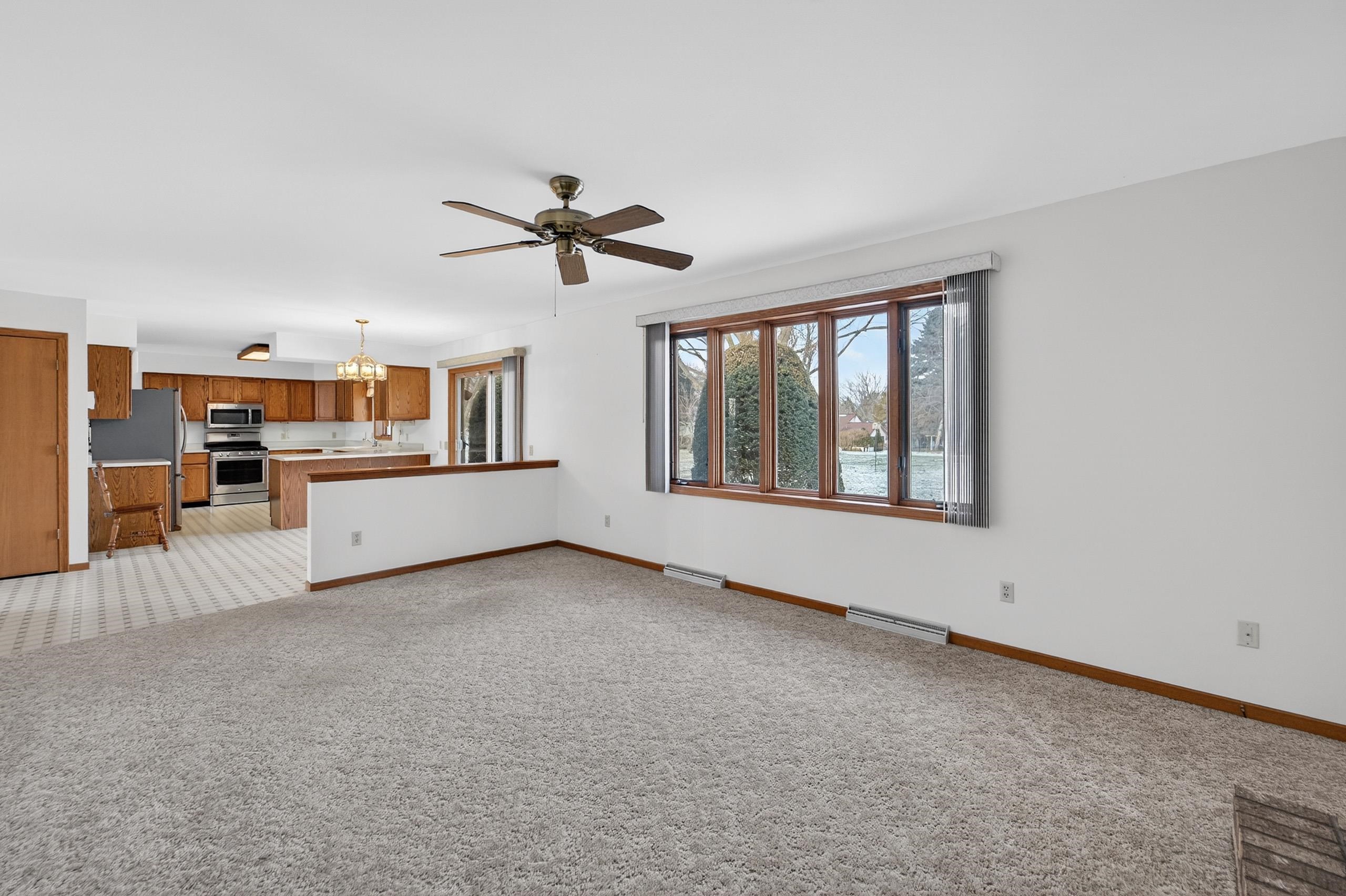 5758 Modernaire Street