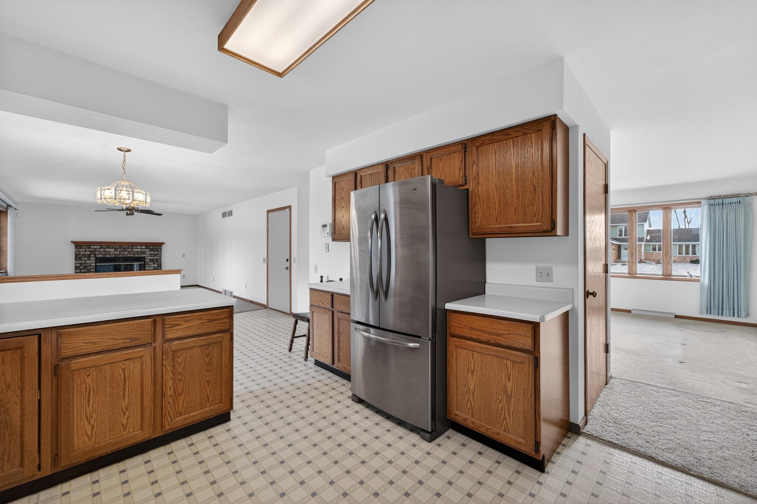 5758 Modernaire Street