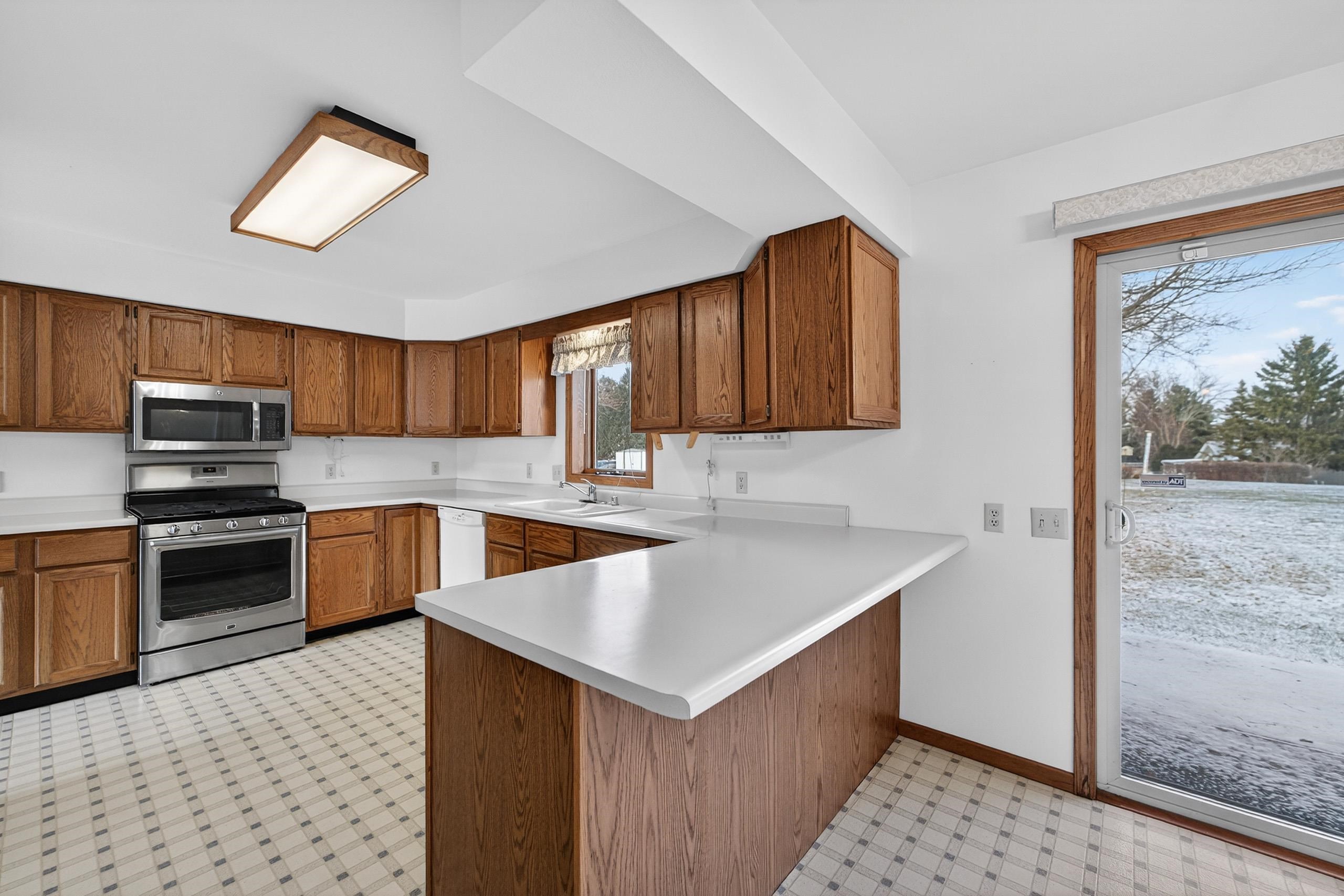 5758 Modernaire Street