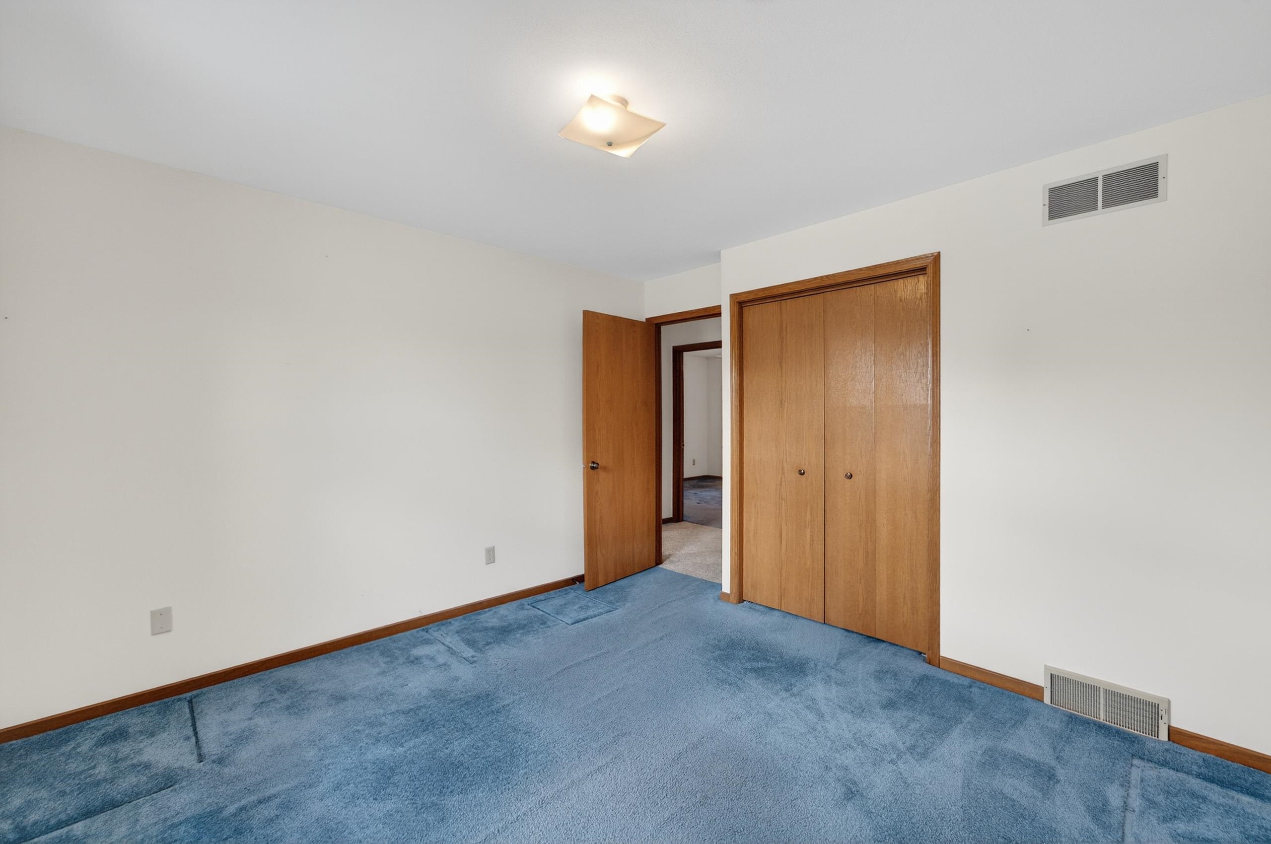 5758 Modernaire Street