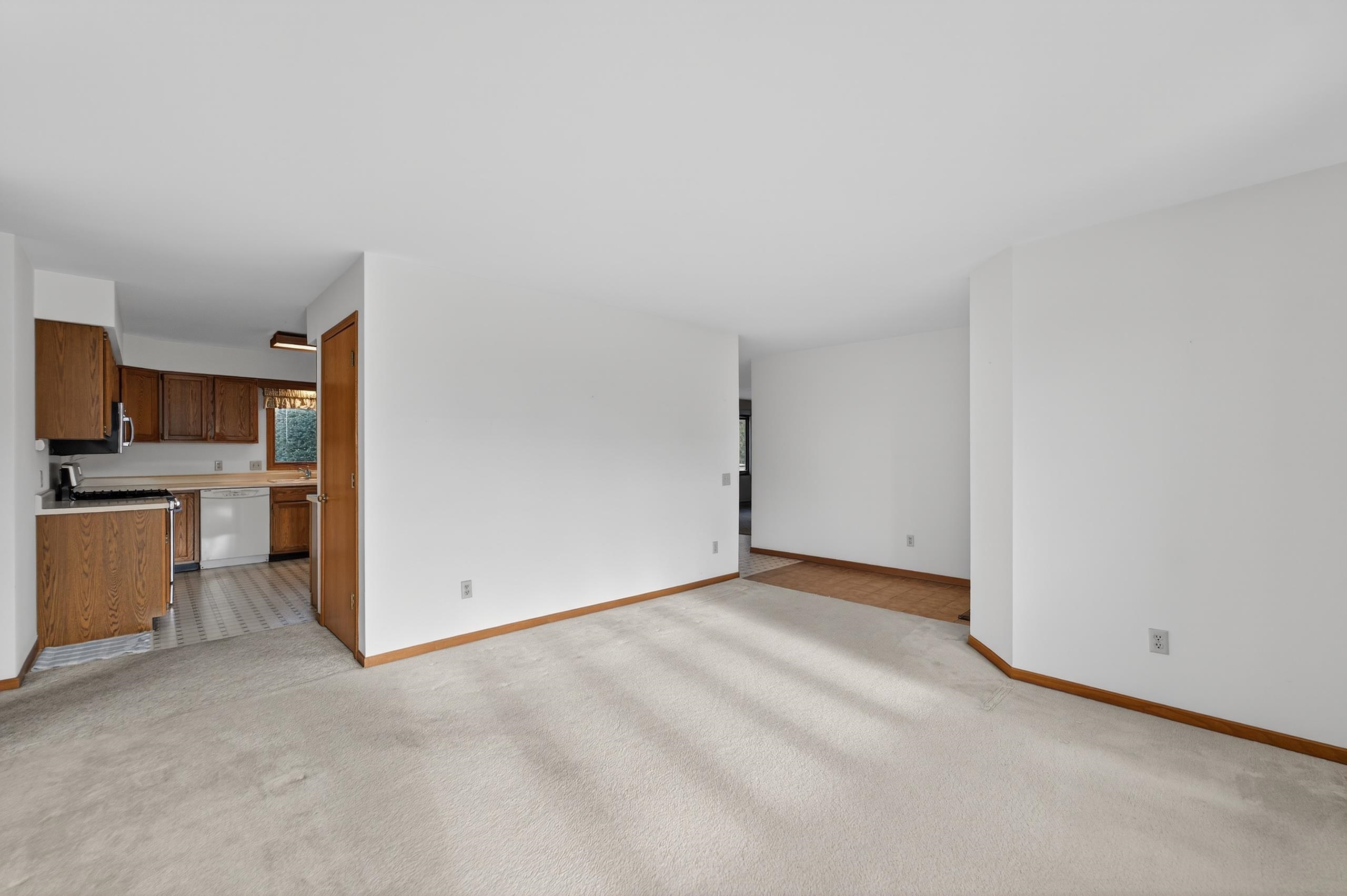 5758 Modernaire Street