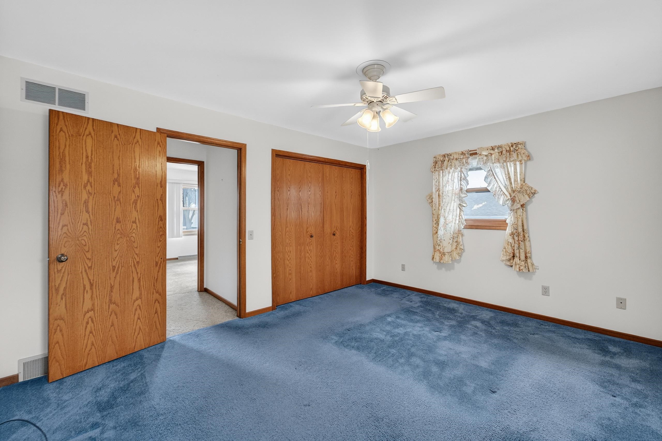 5758 Modernaire Street