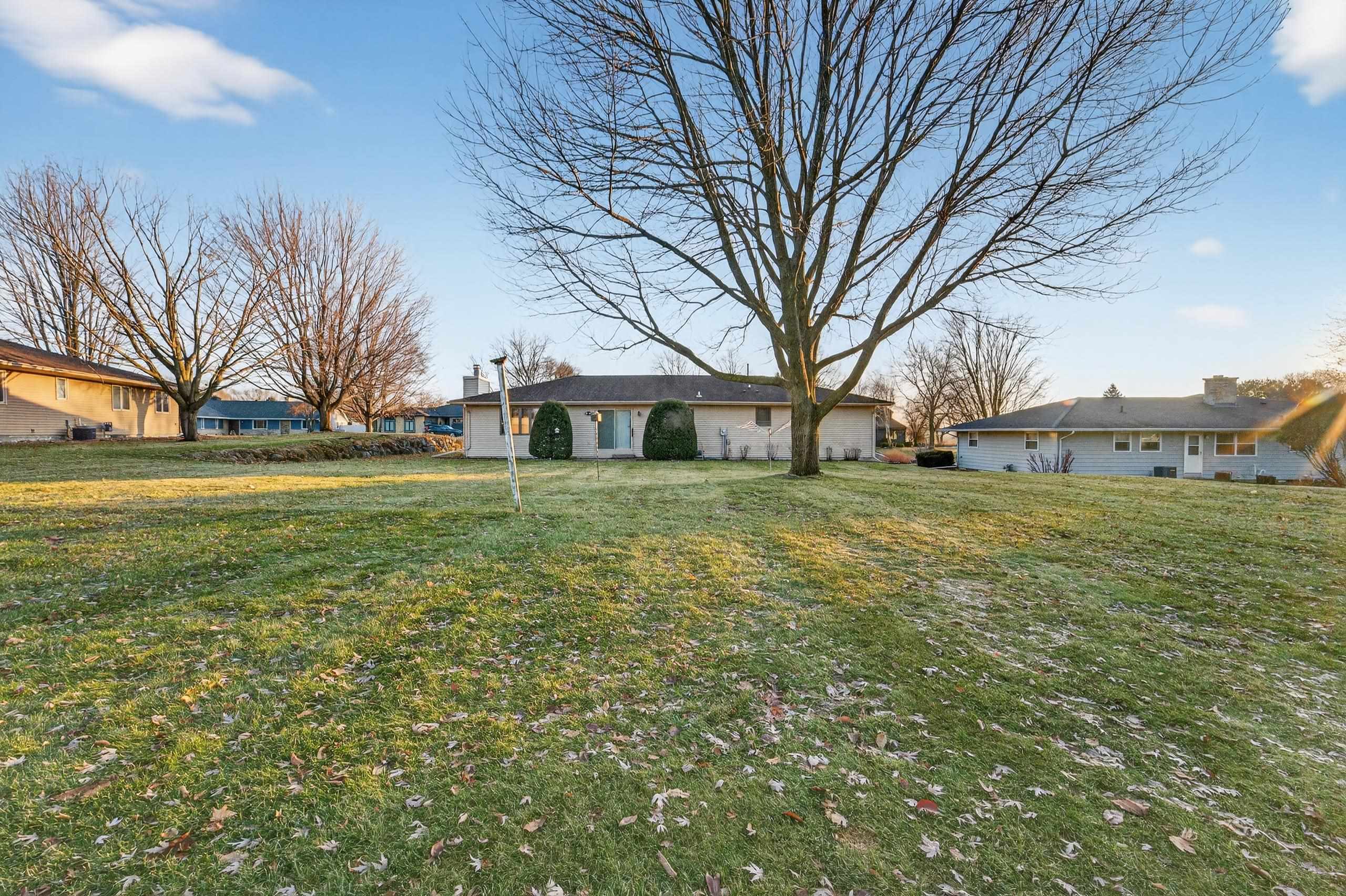 5758 Modernaire Street