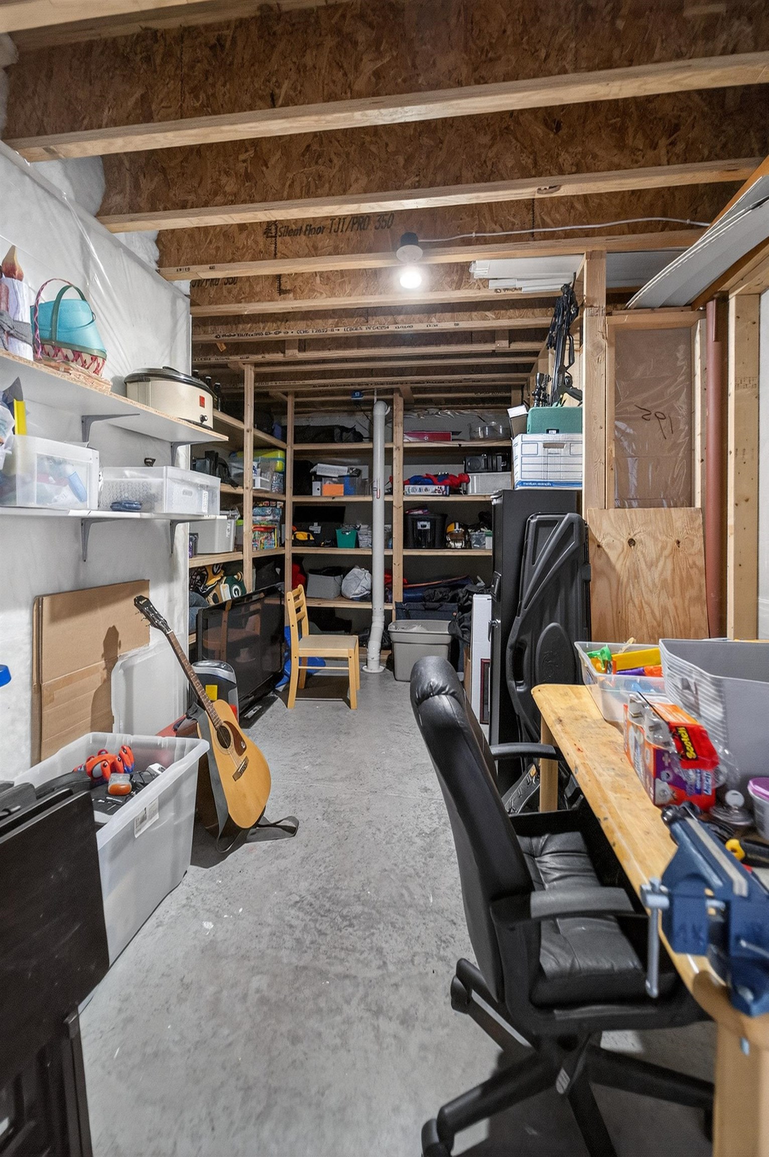 3921 Ambleside Drive