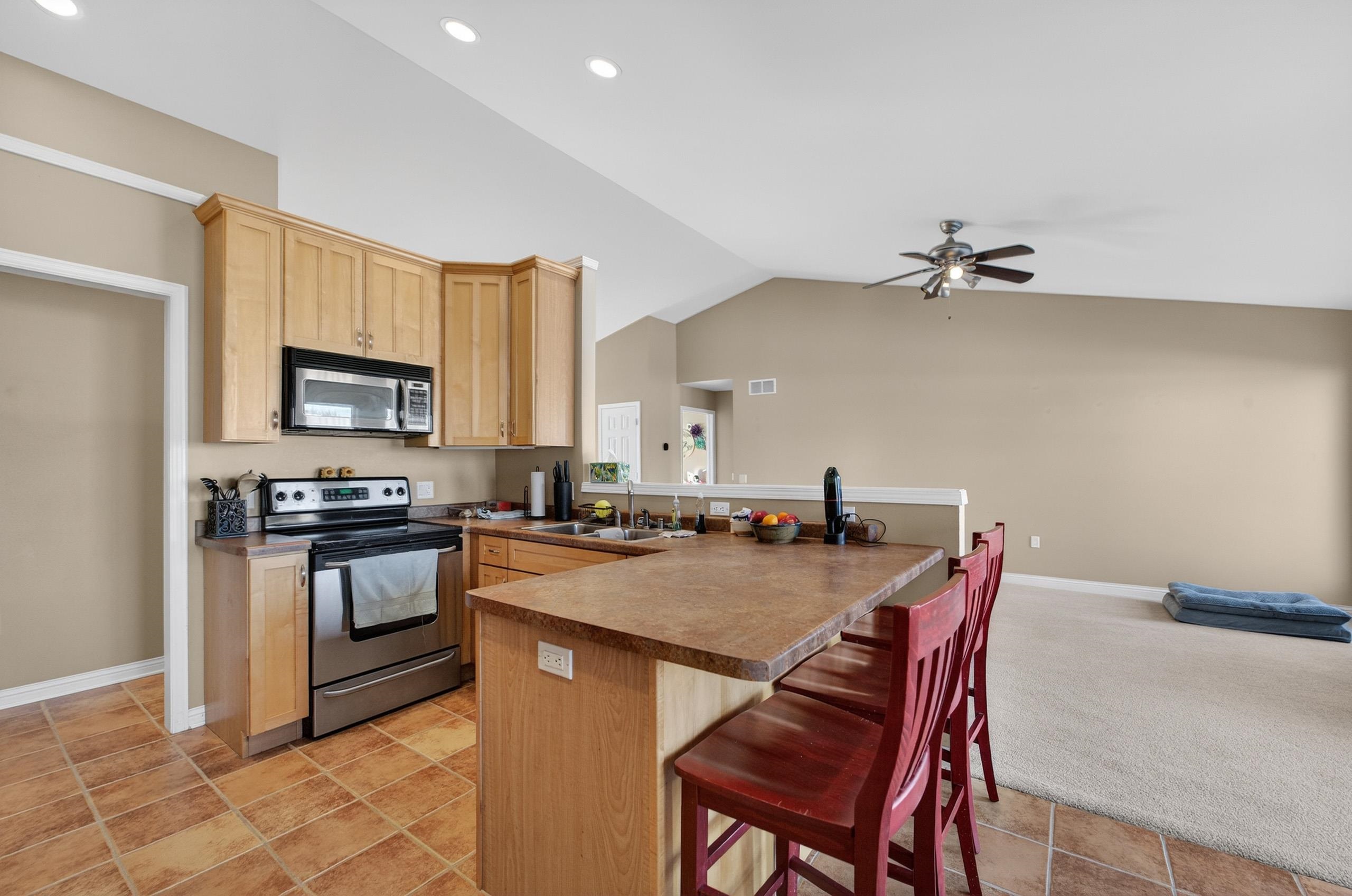 3921 Ambleside Drive