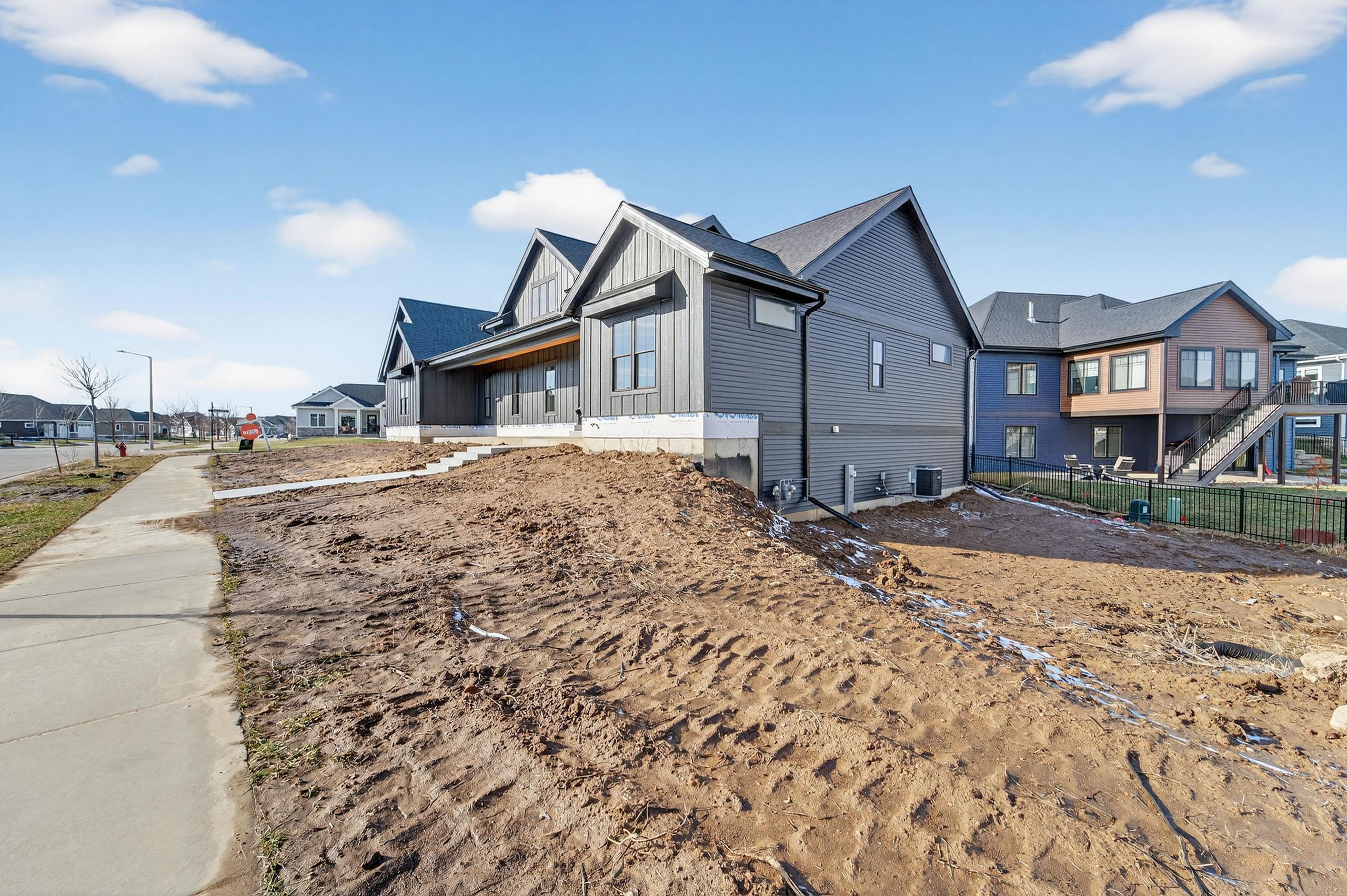 6250 Ronald Reagan Drive