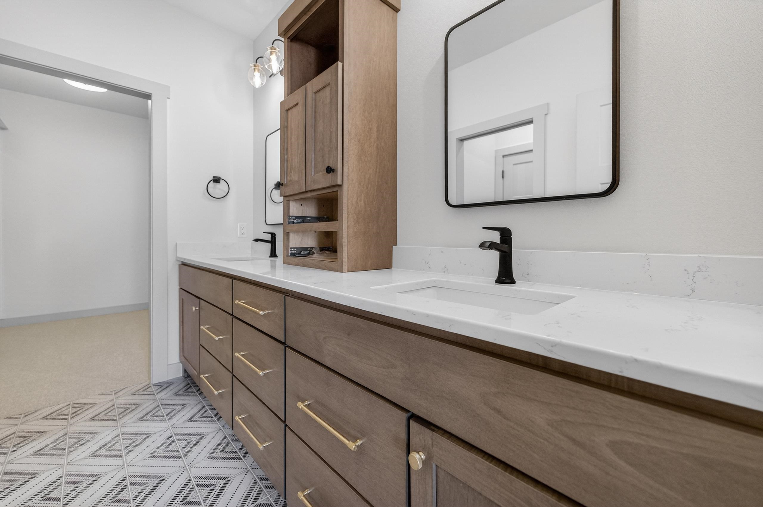 6250 Ronald Reagan Drive