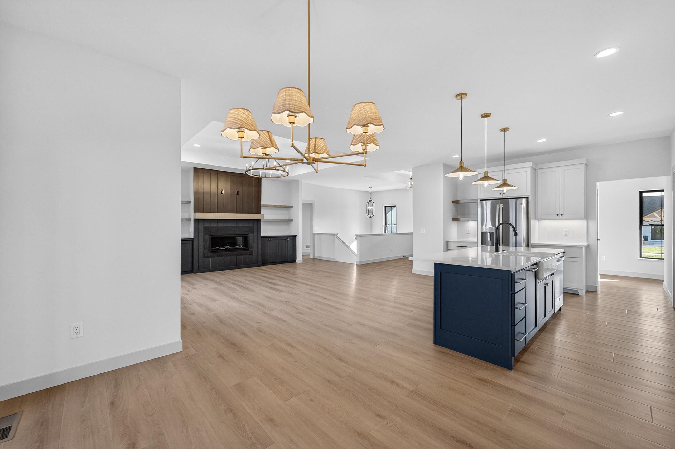 6250 Ronald Reagan Drive