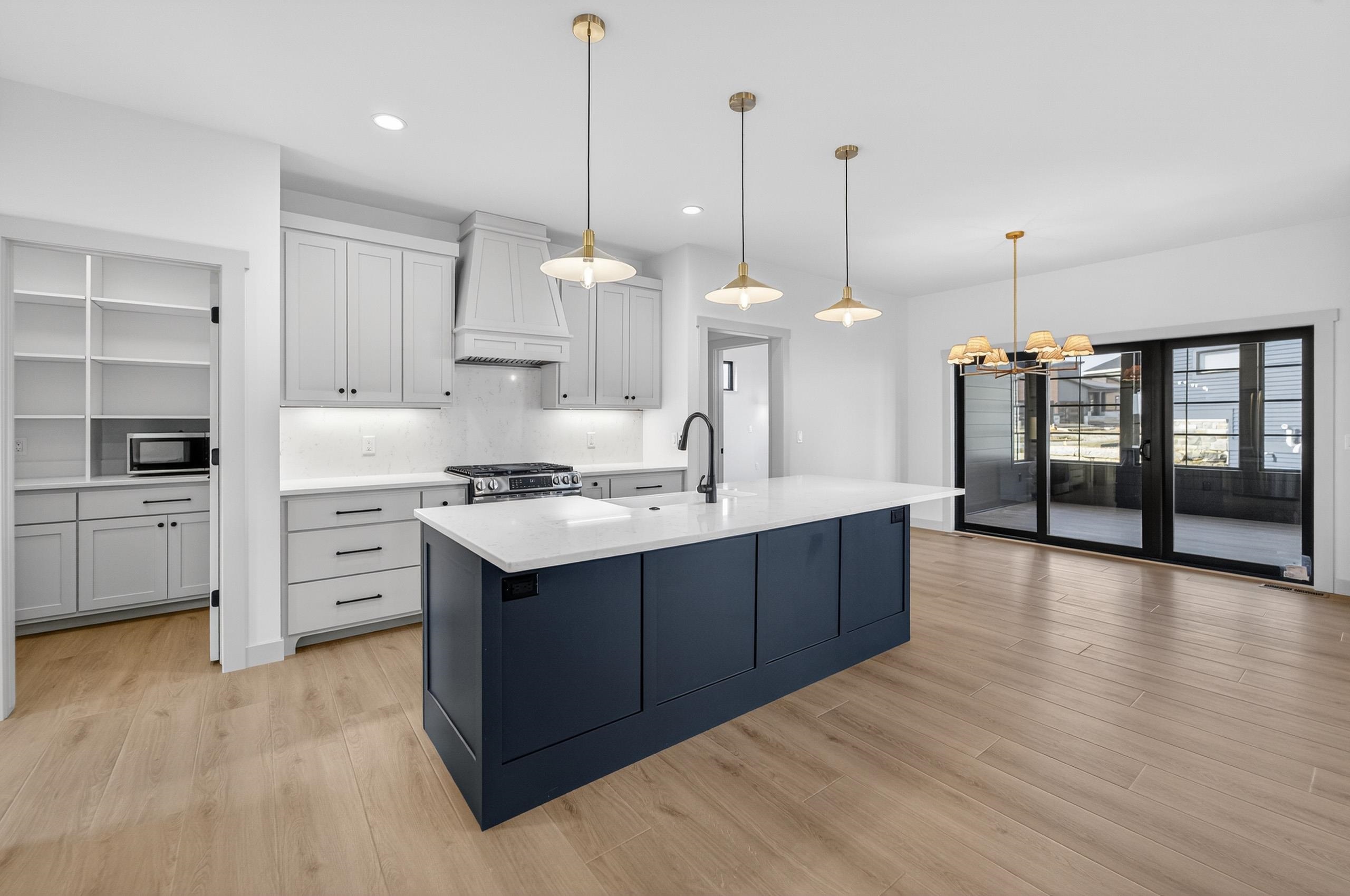 6250 Ronald Reagan Drive