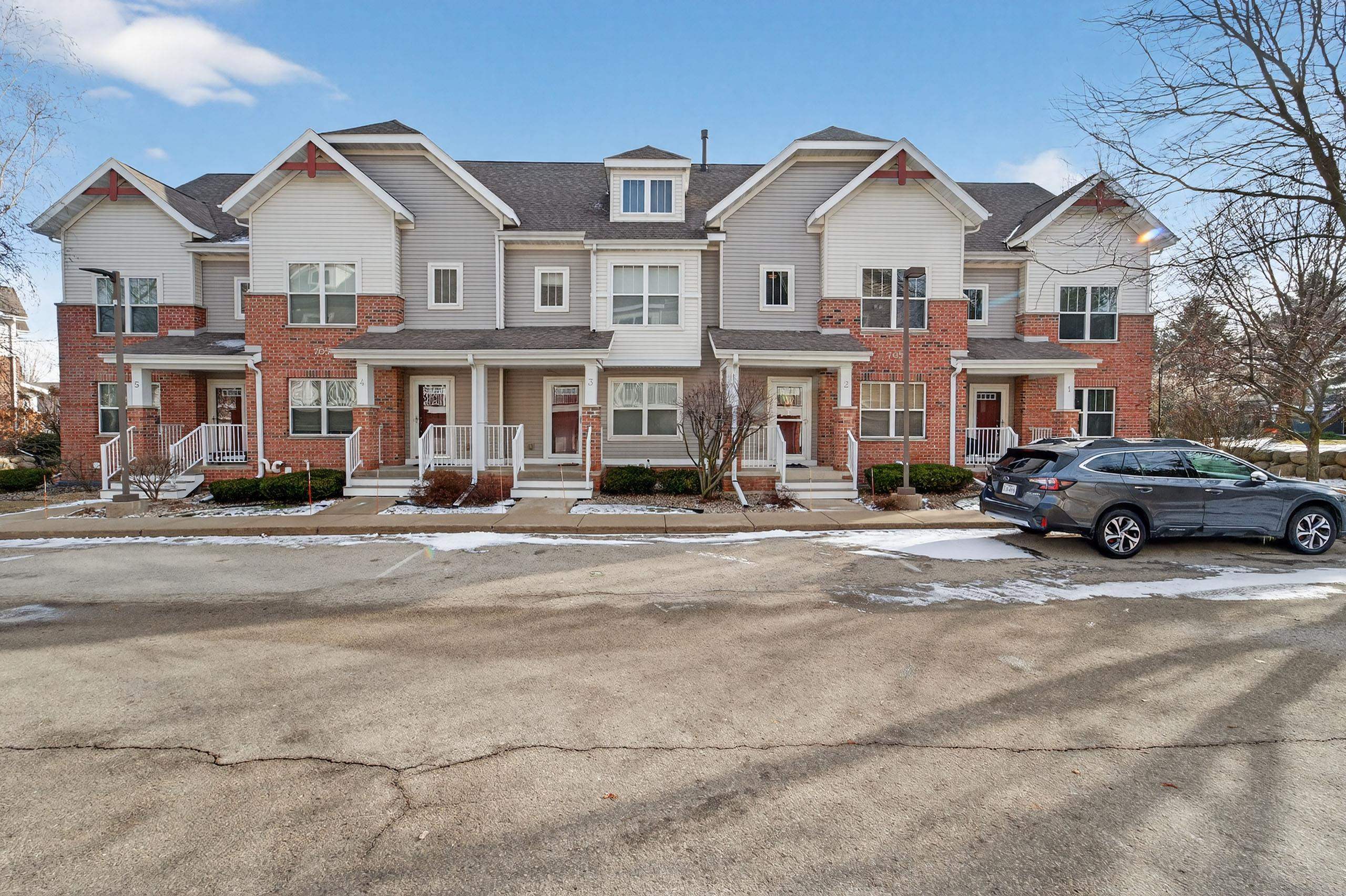 705 Cricket Lane 1