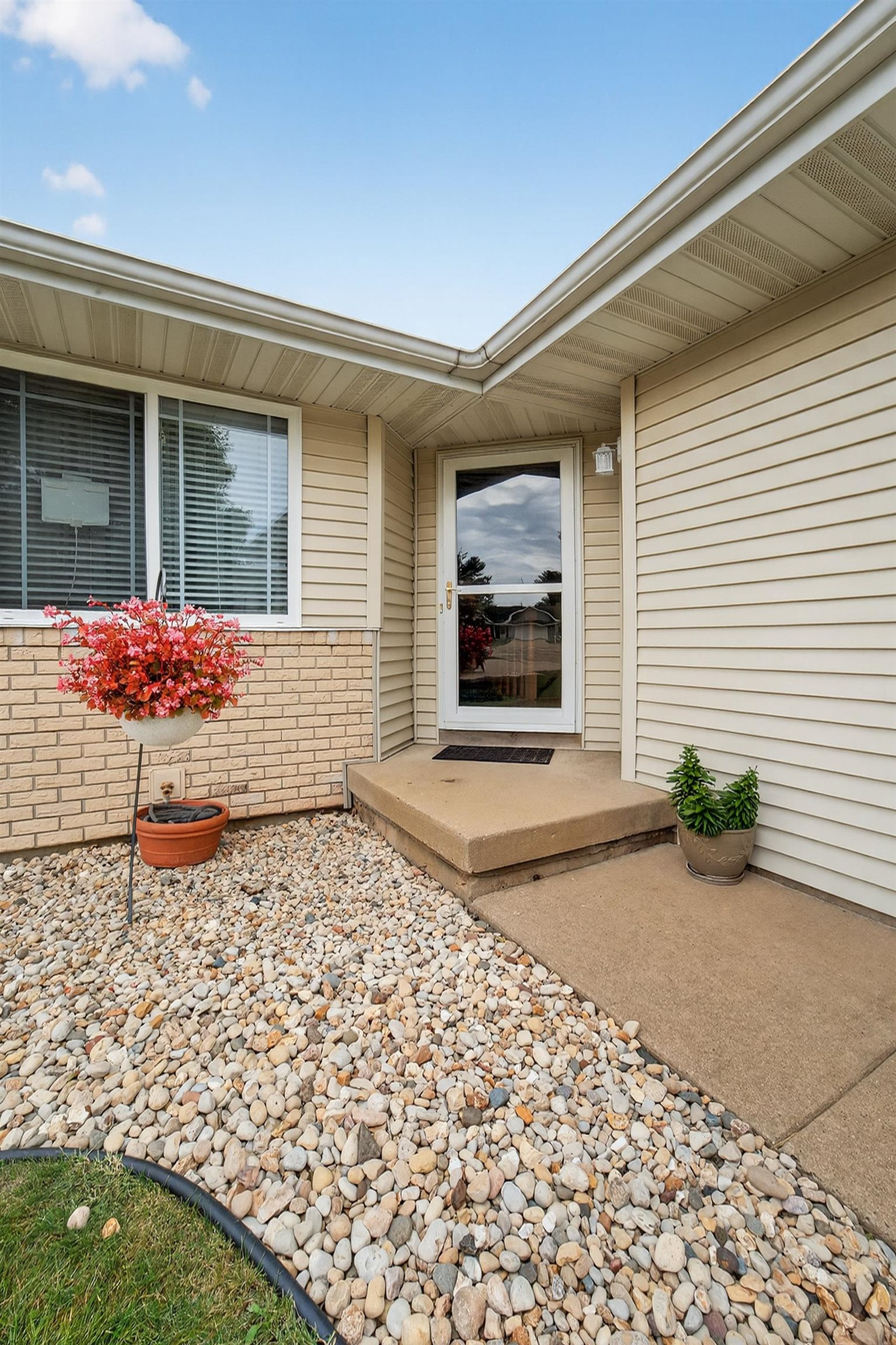 1006-1008 Georgene Street