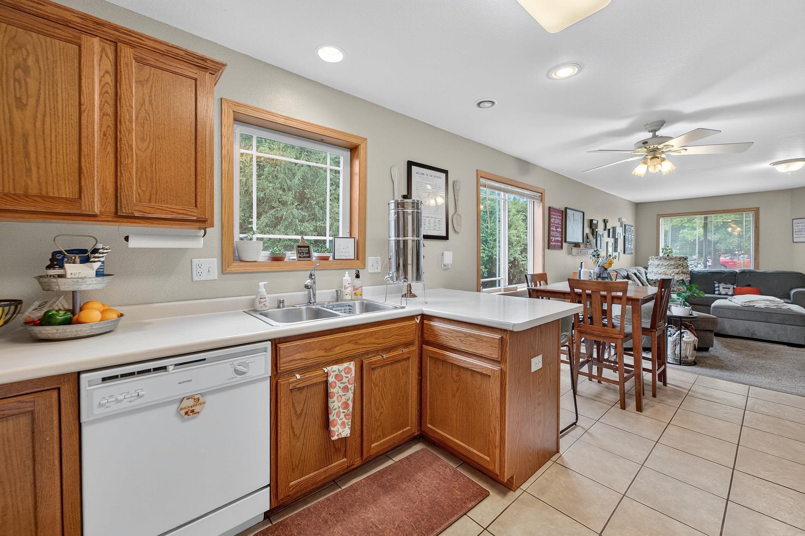 1006-1008 Georgene Street