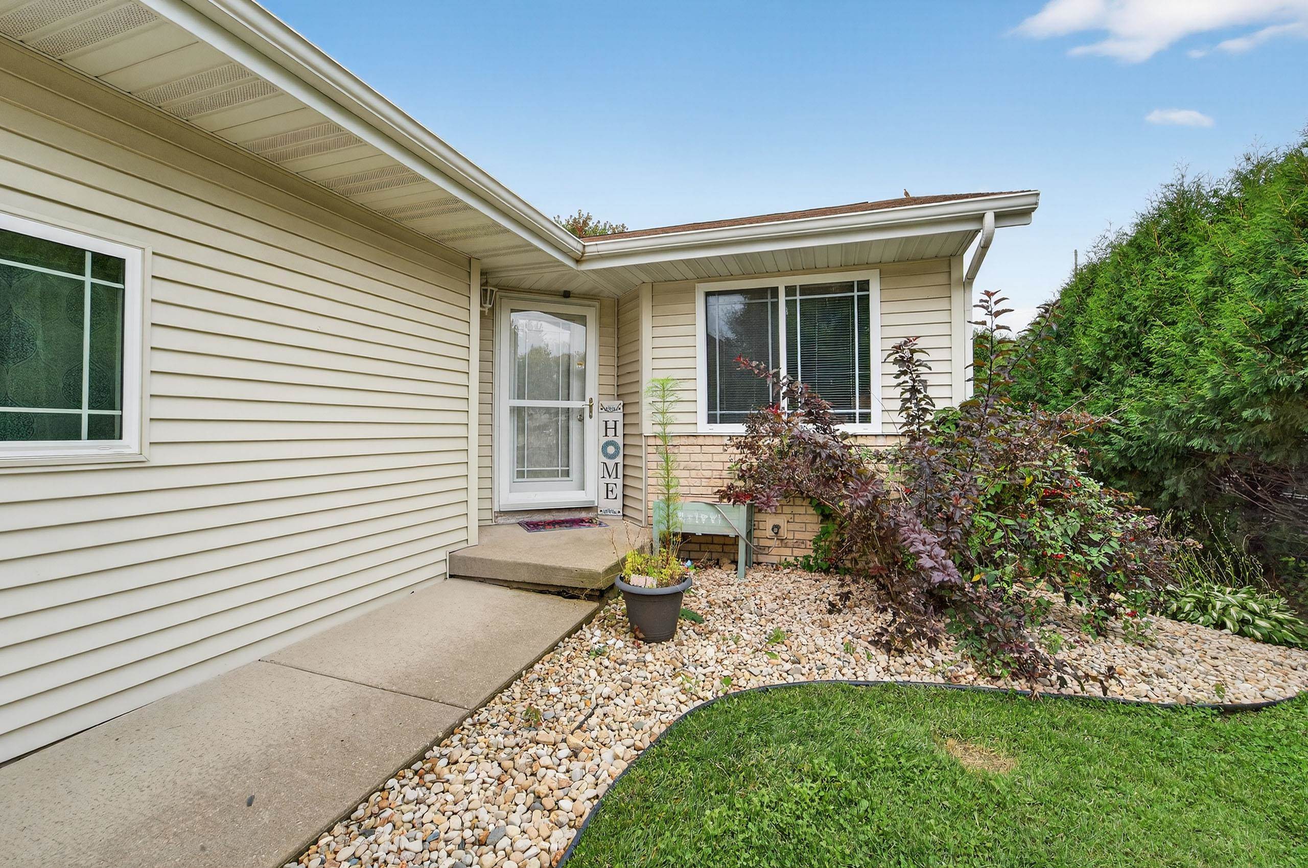 1006-1008 Georgene Street