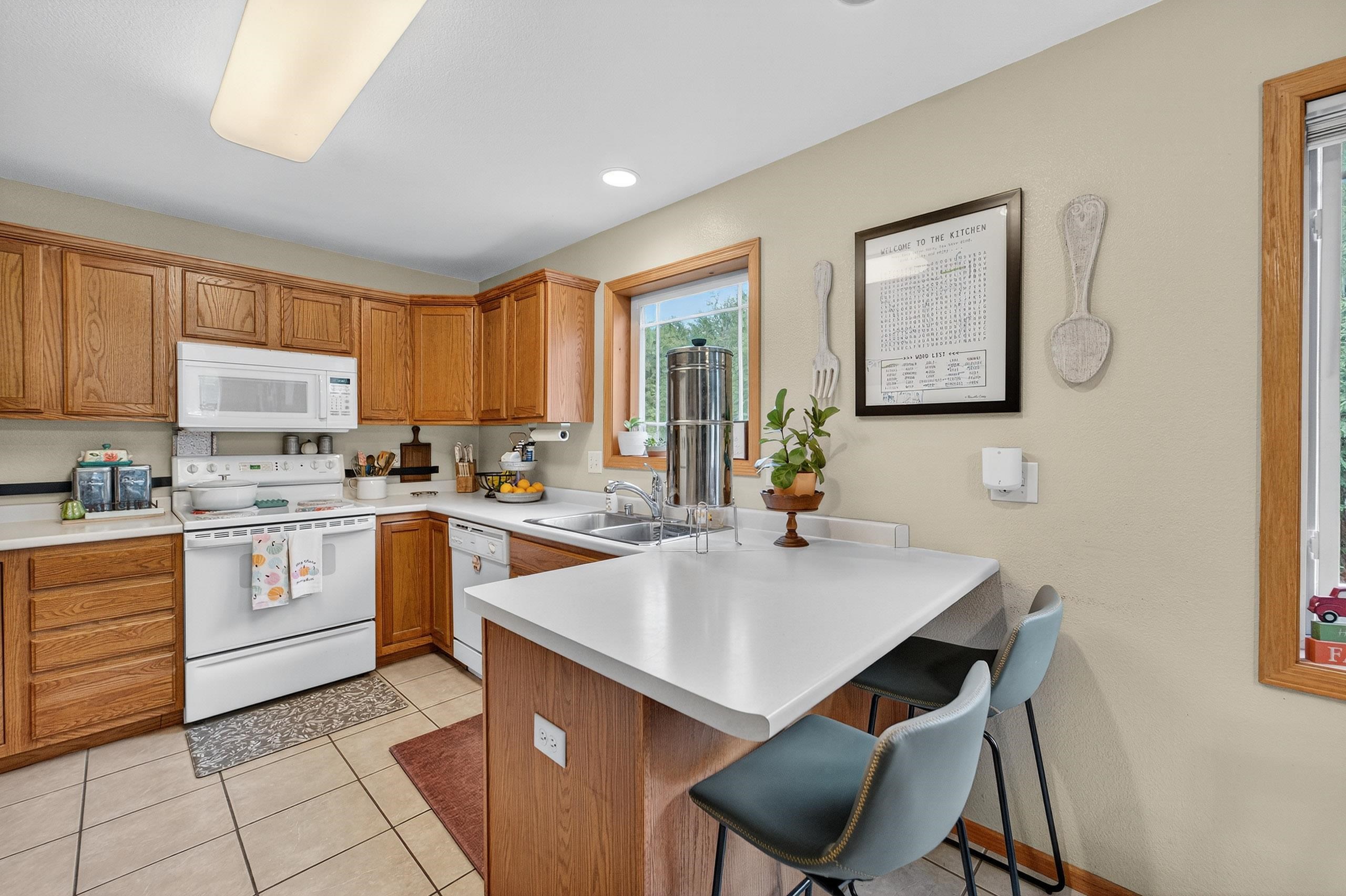 1006-1008 Georgene Street