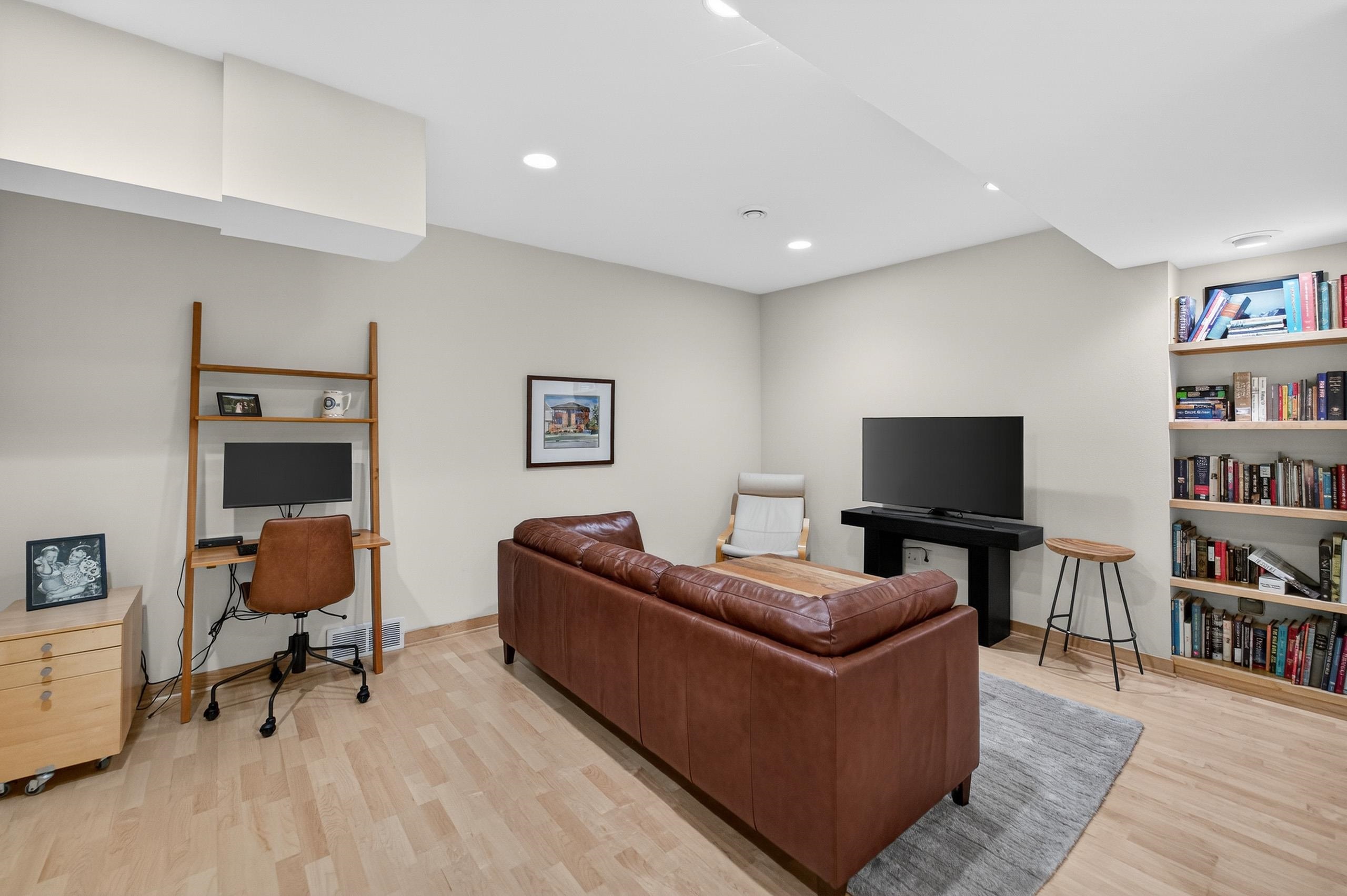 3555 John Muir Drive