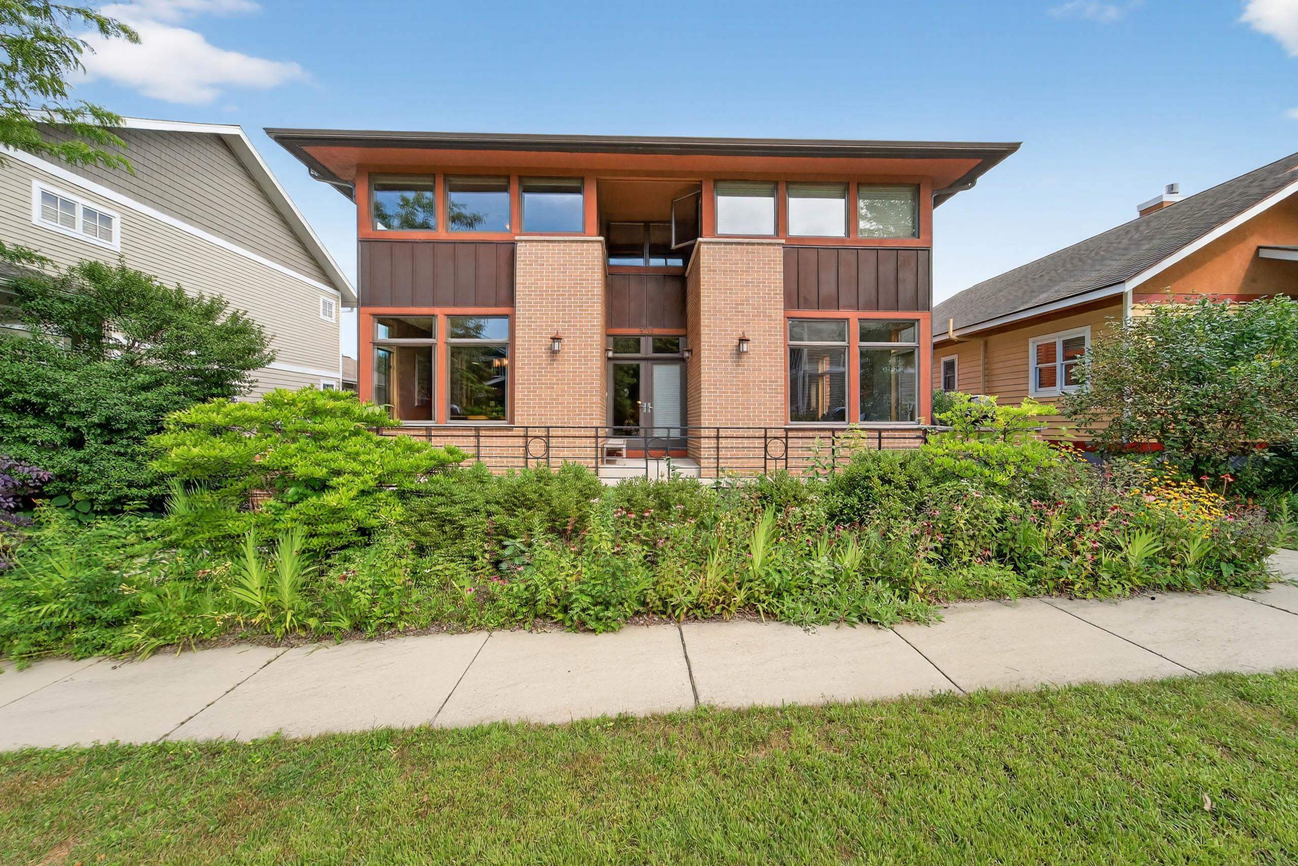 3555 John Muir Drive