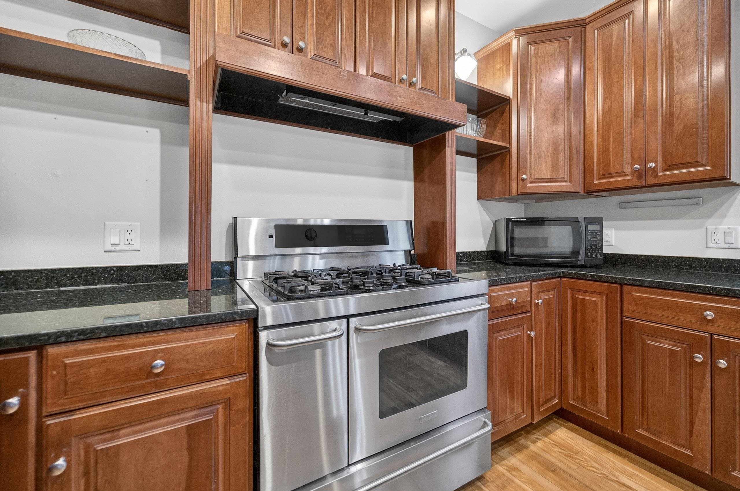 3087 Edenberry Street