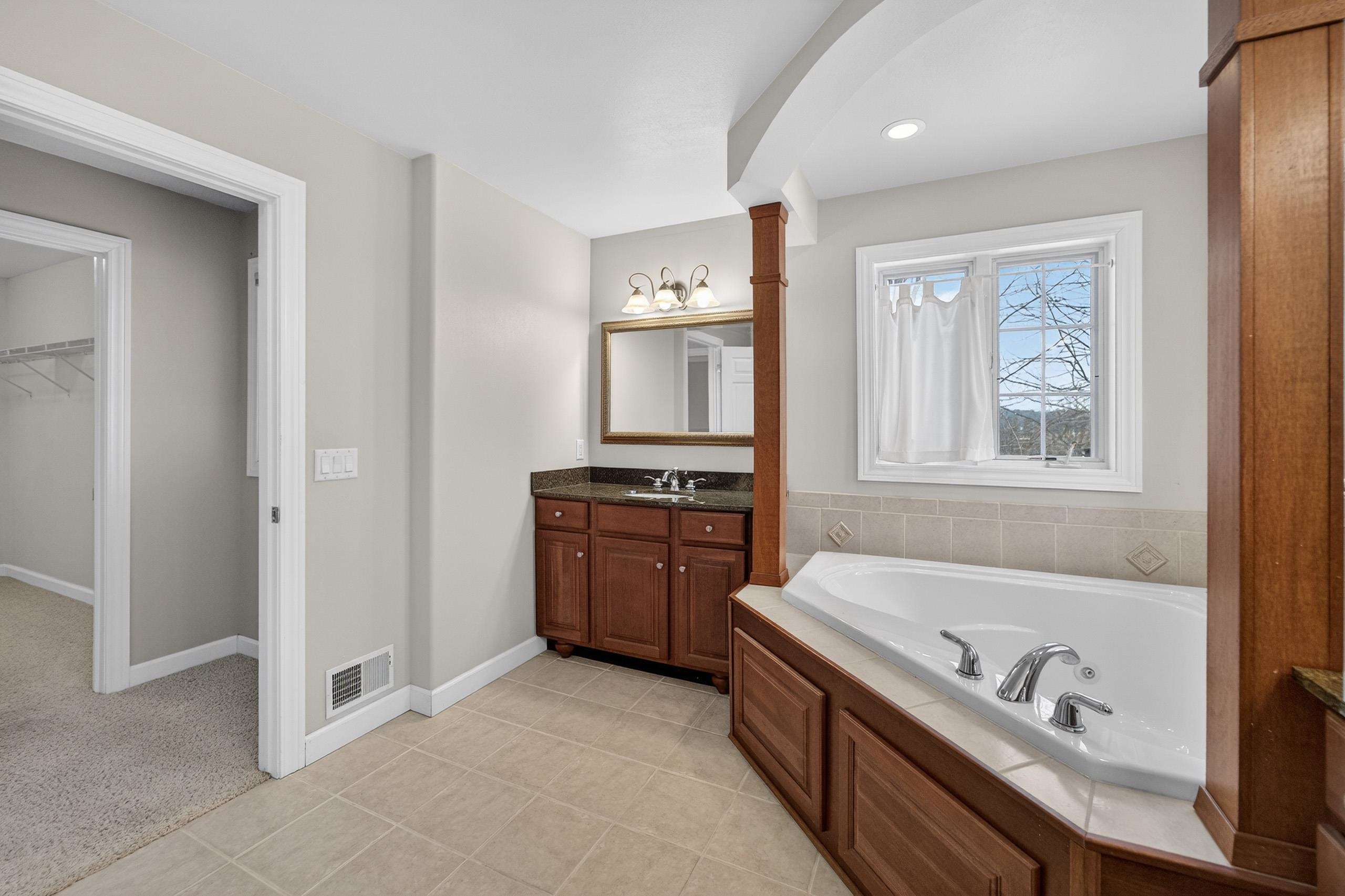 3087 Edenberry Street