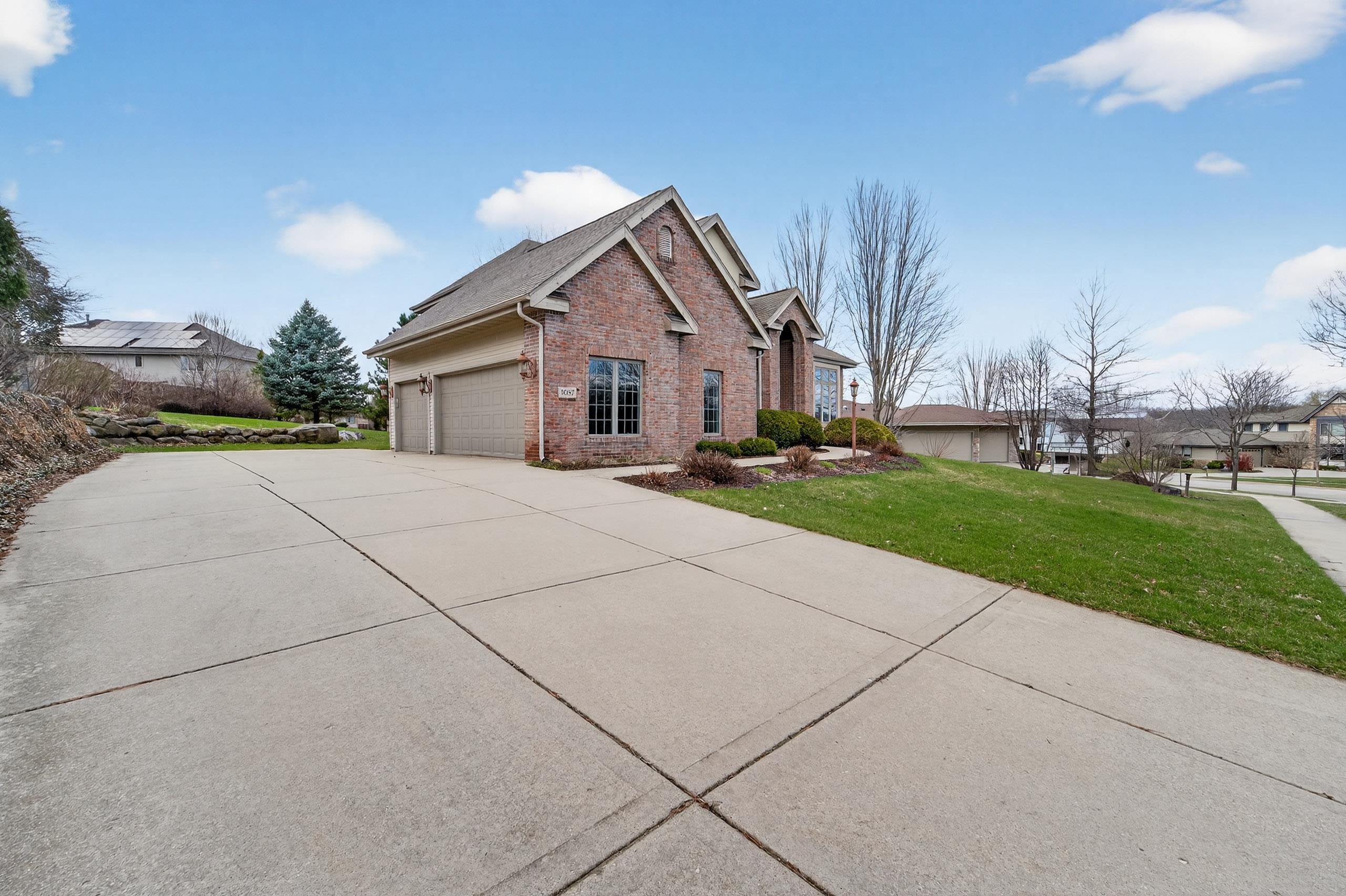 3087 Edenberry Street