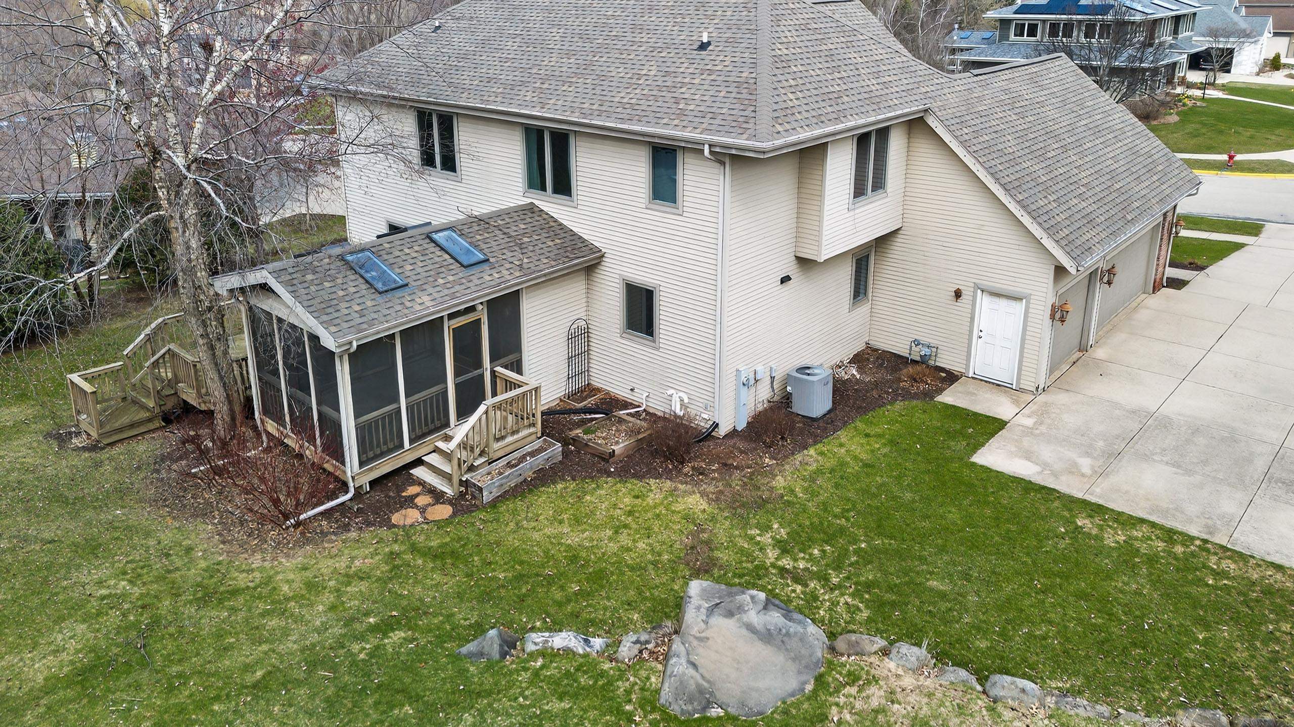 3087 Edenberry Street