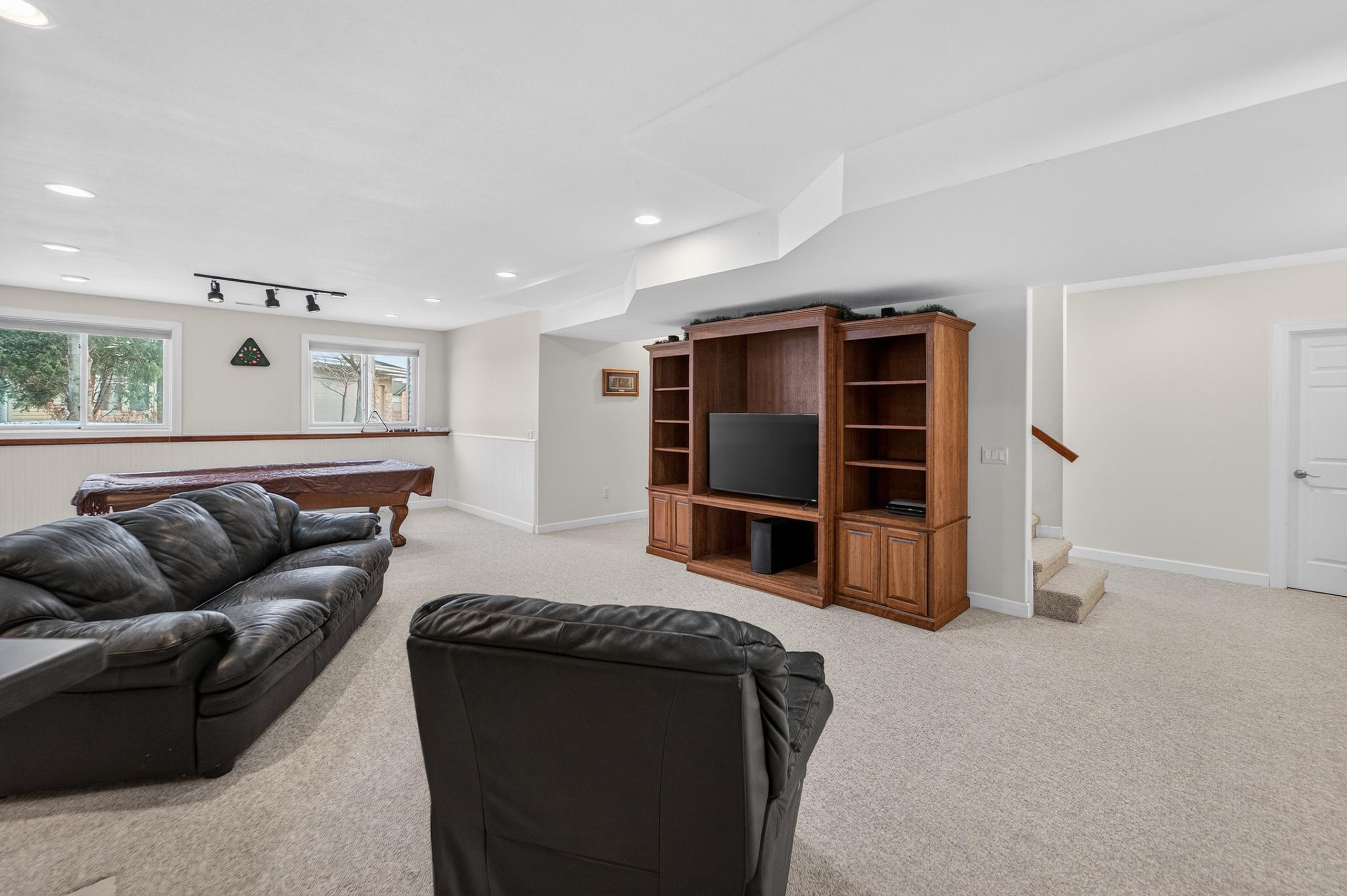 3087 Edenberry Street