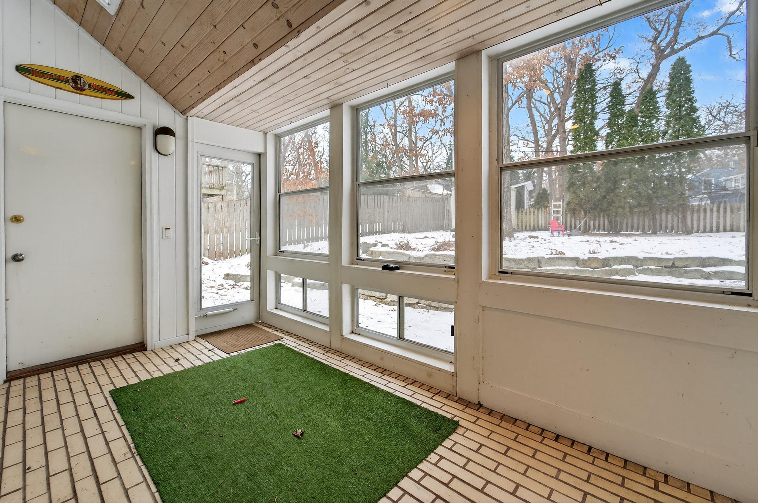 4106 Hiawatha Drive