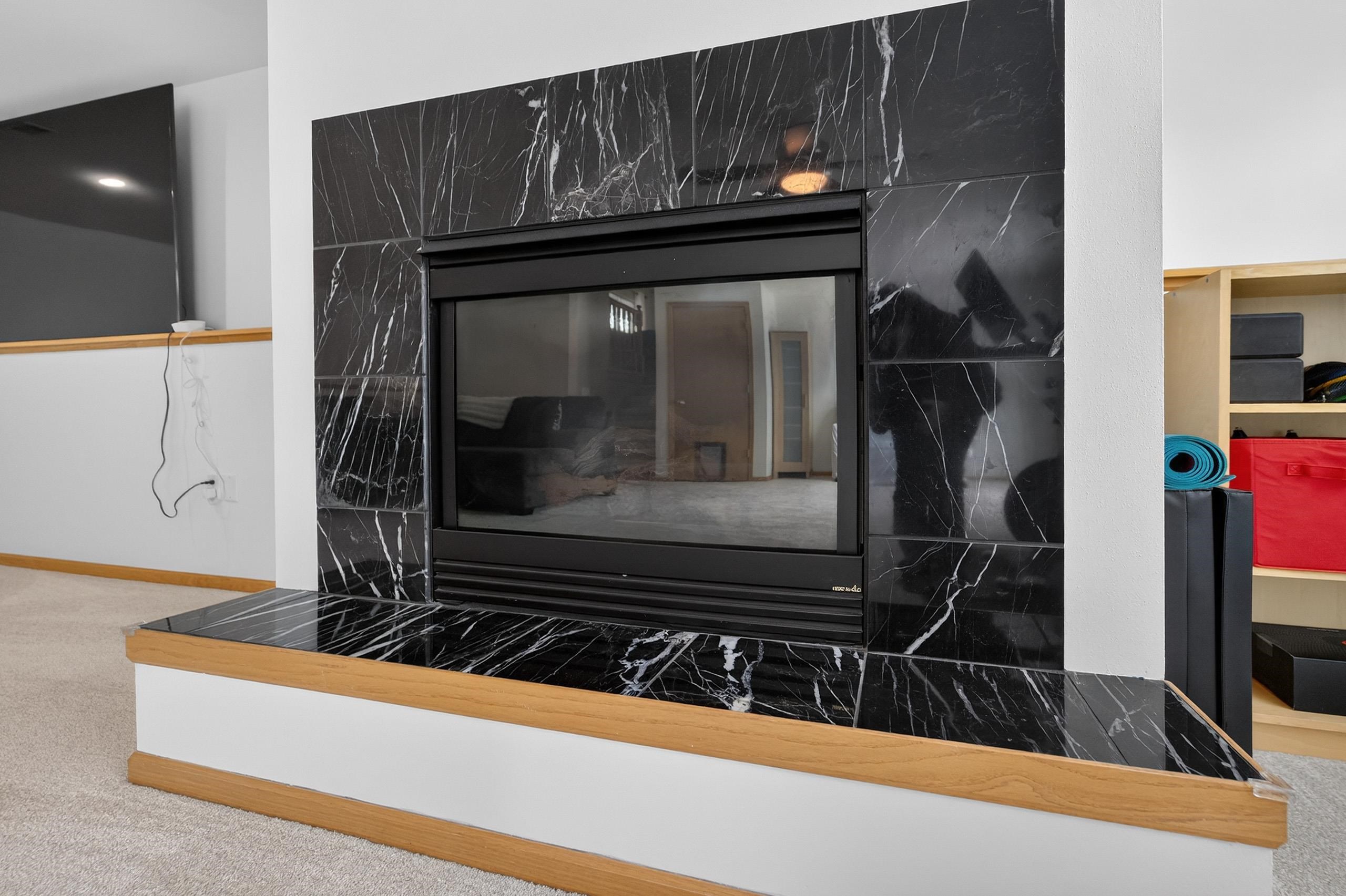 5475 Quarry Hill Drive