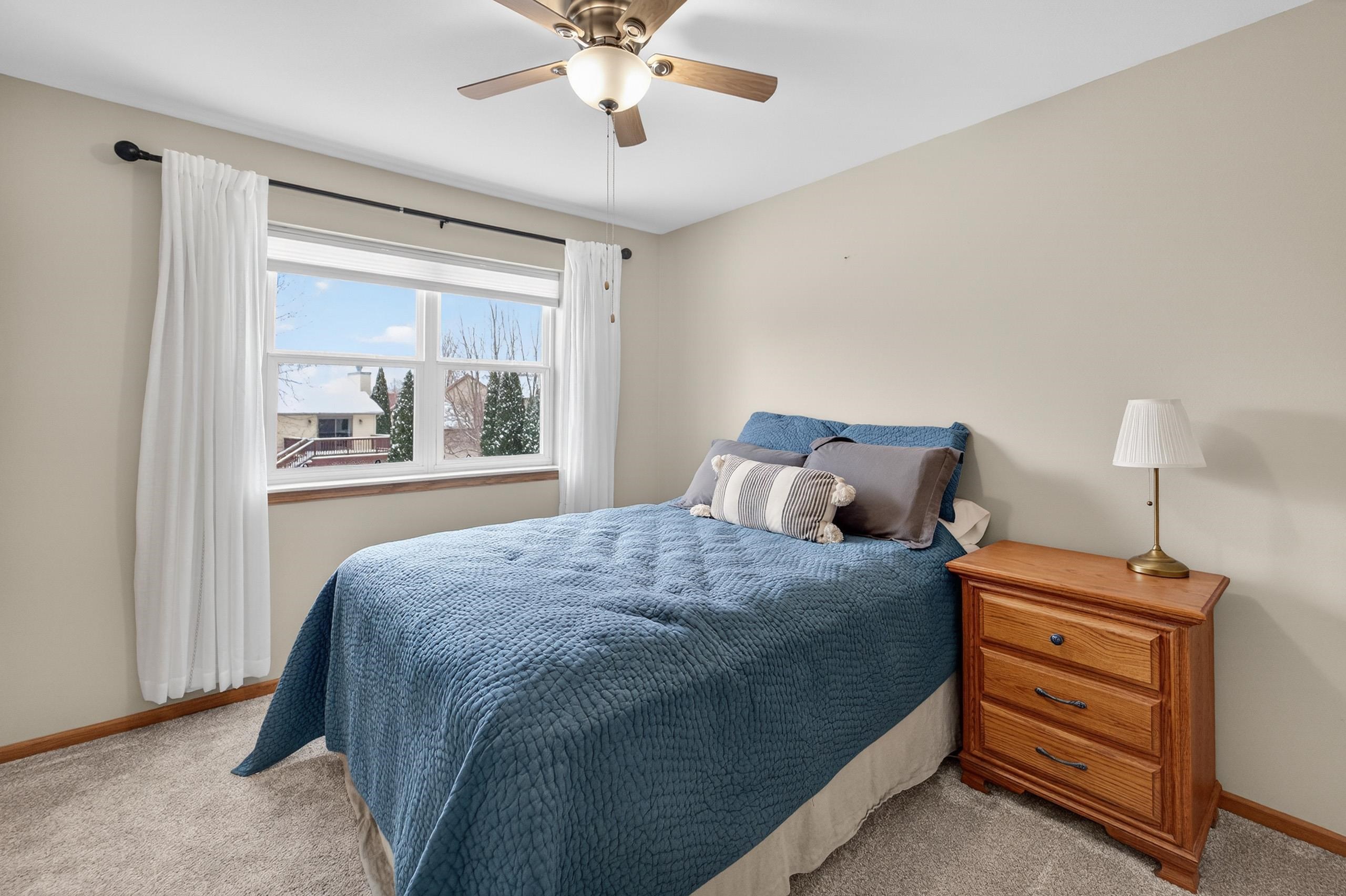 5475 Quarry Hill Drive
