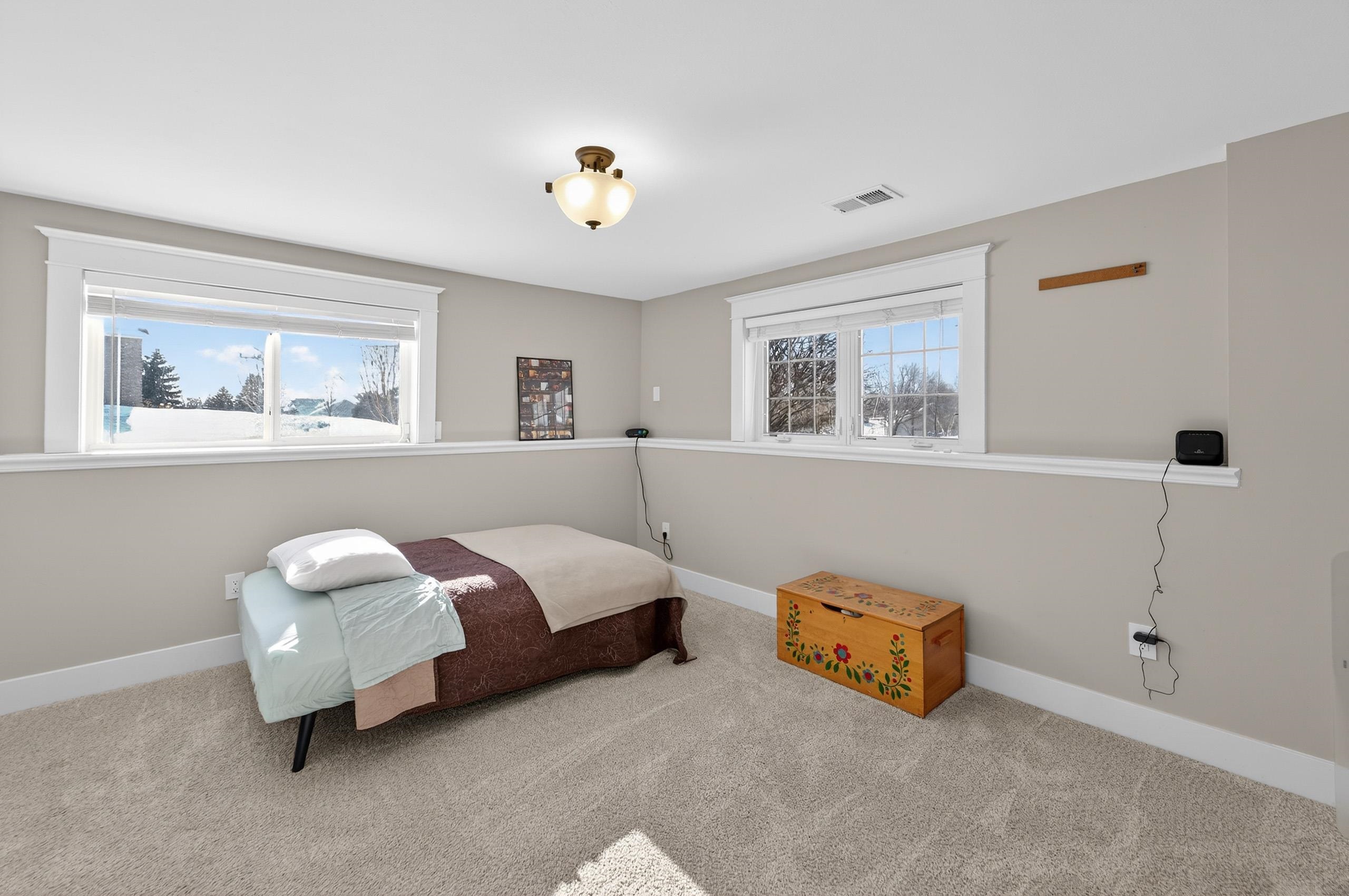 7571 Heather Knoll Lane