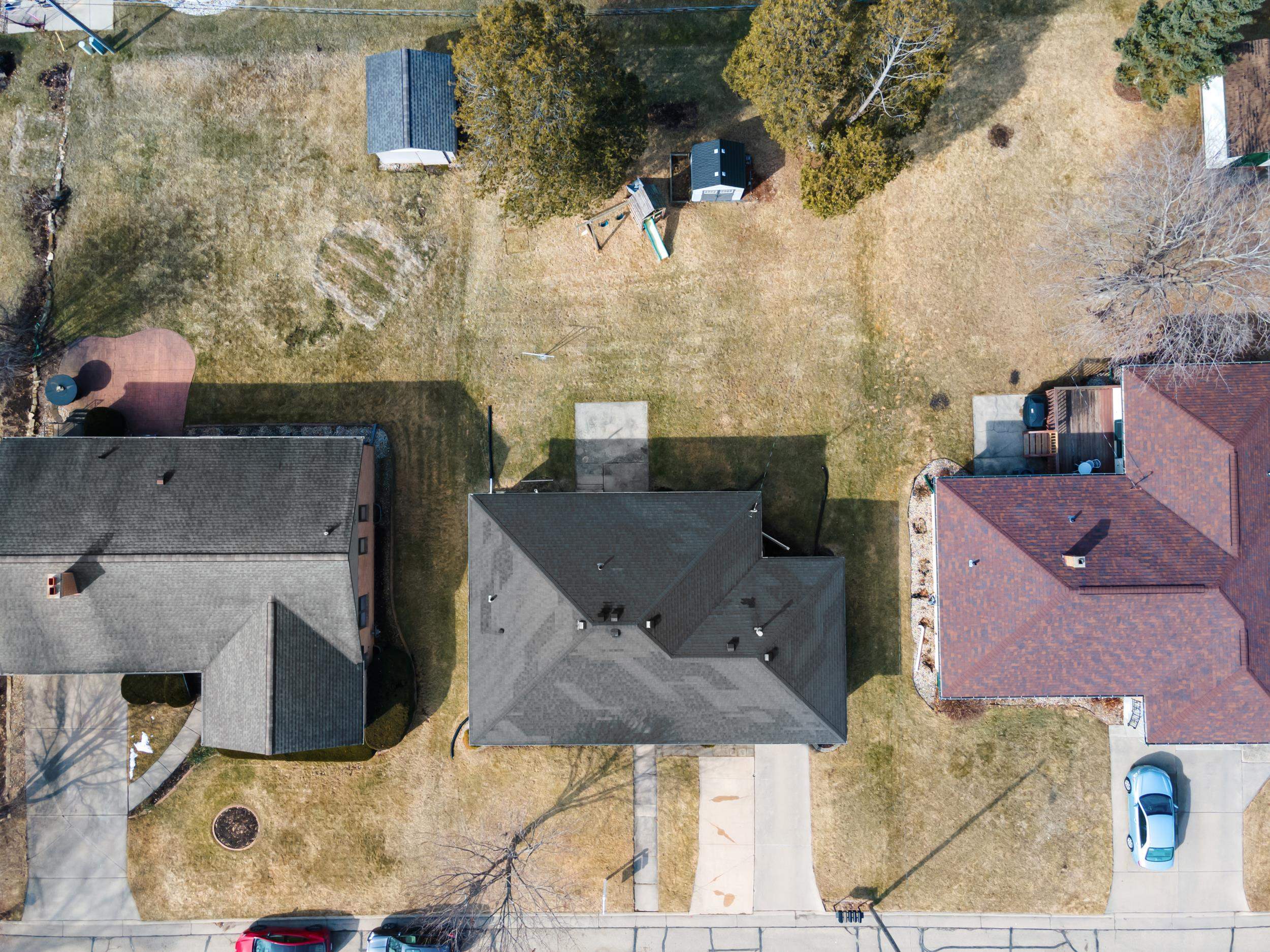 2221 Hickory Street