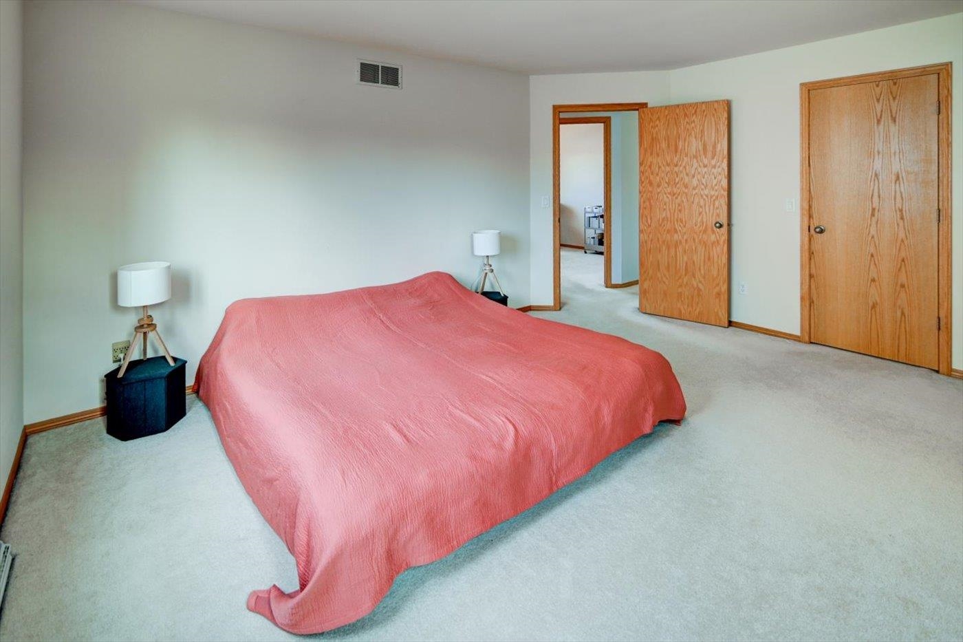5 Norwalk Circle