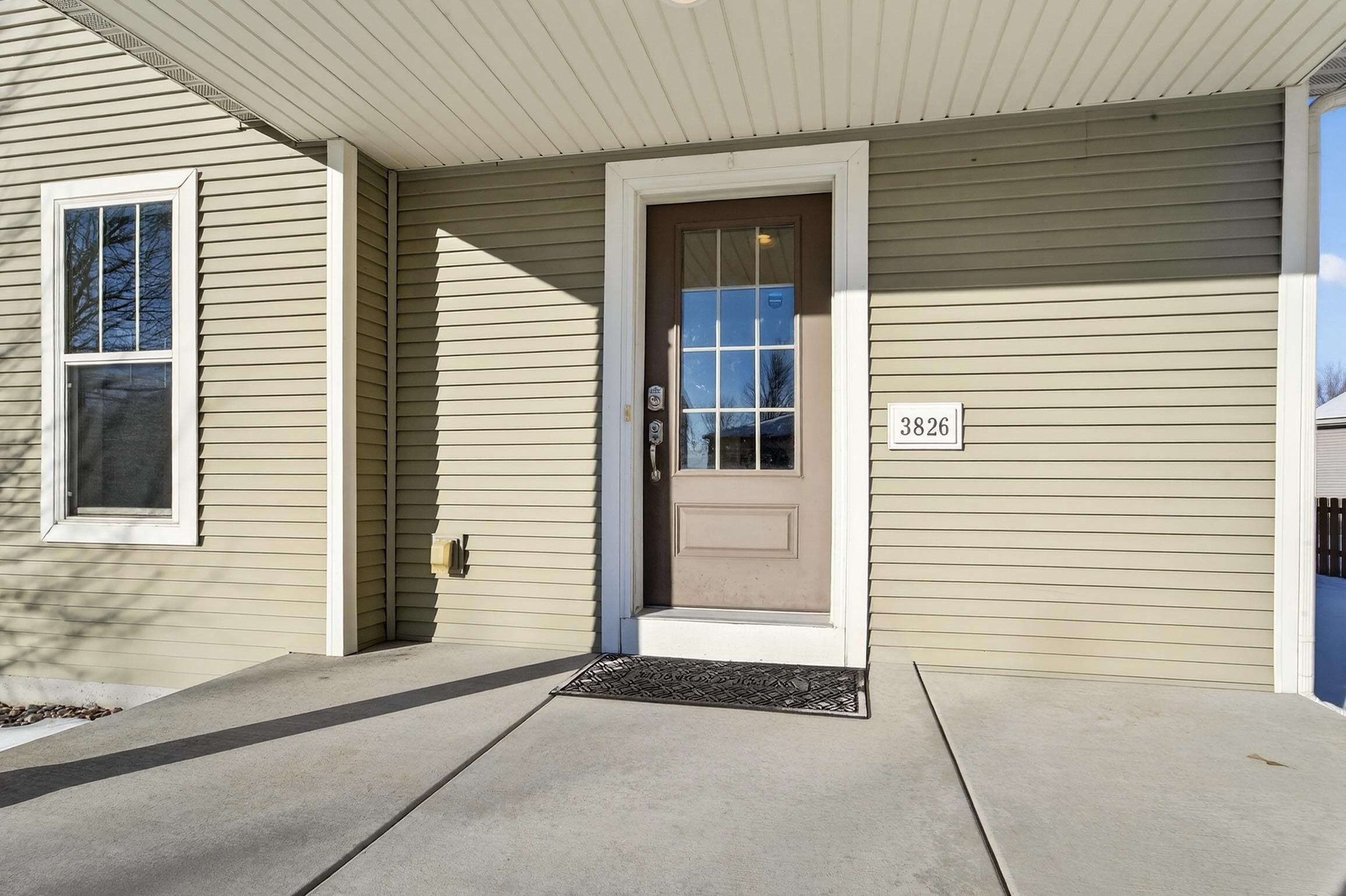 3826 Drumlin Lane