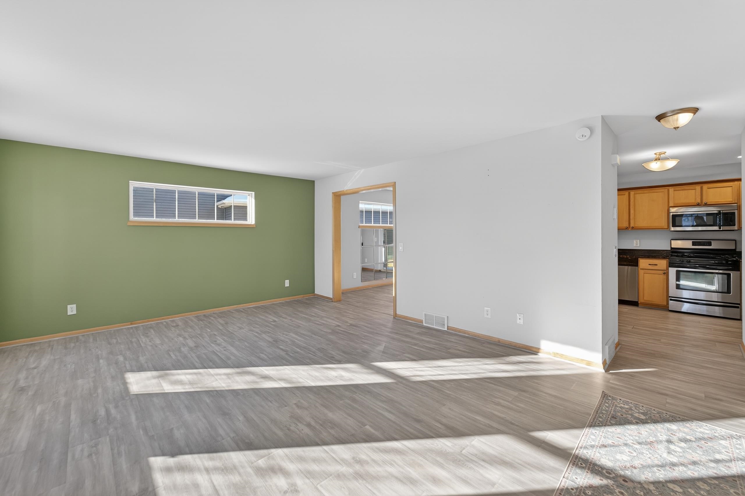 3826 Drumlin Lane