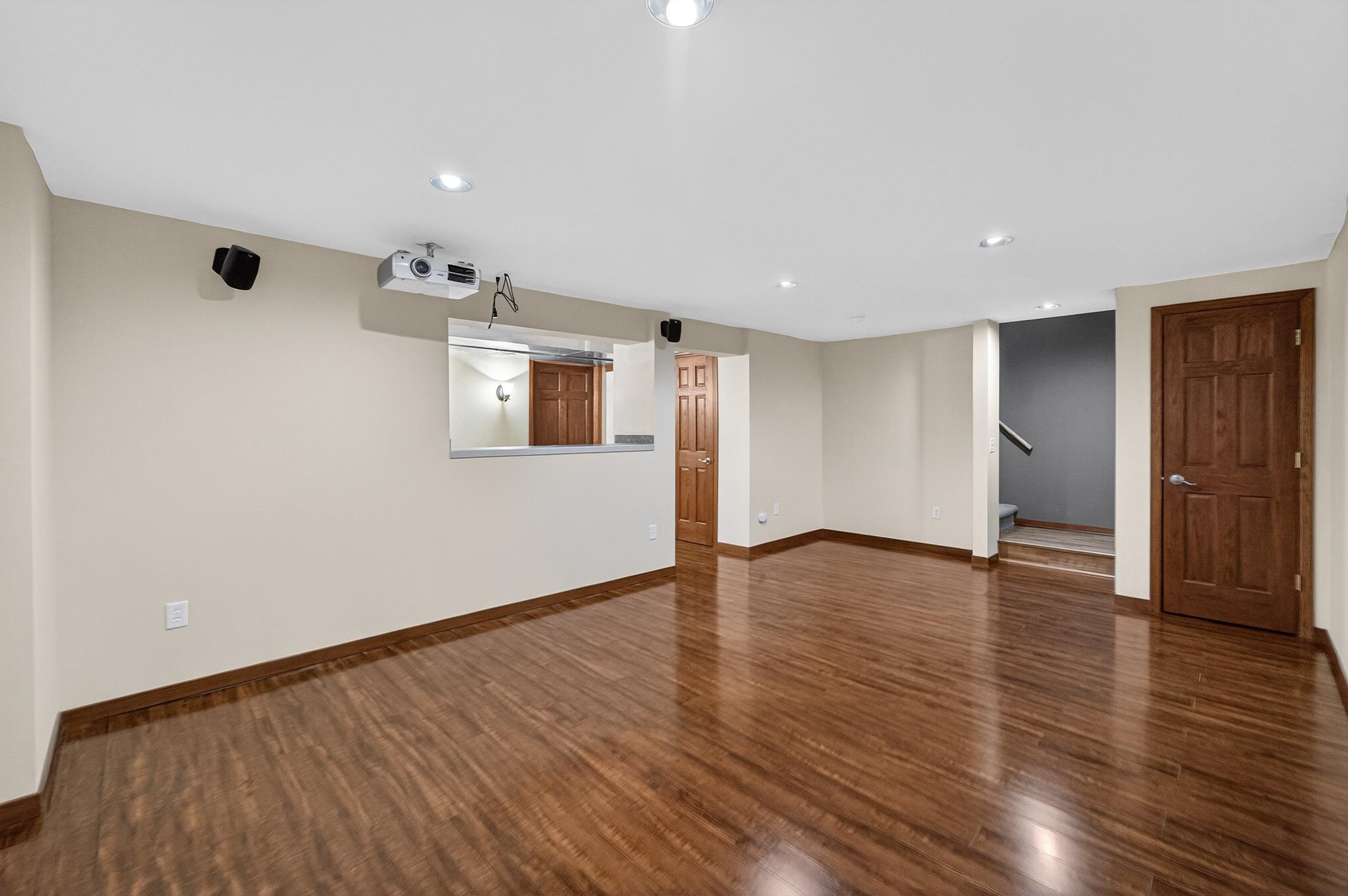 3826 Drumlin Lane