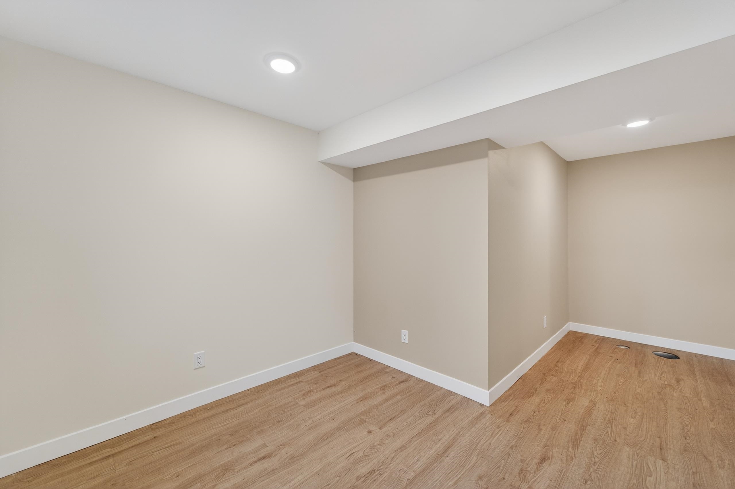 1064 Kamperschroer Way