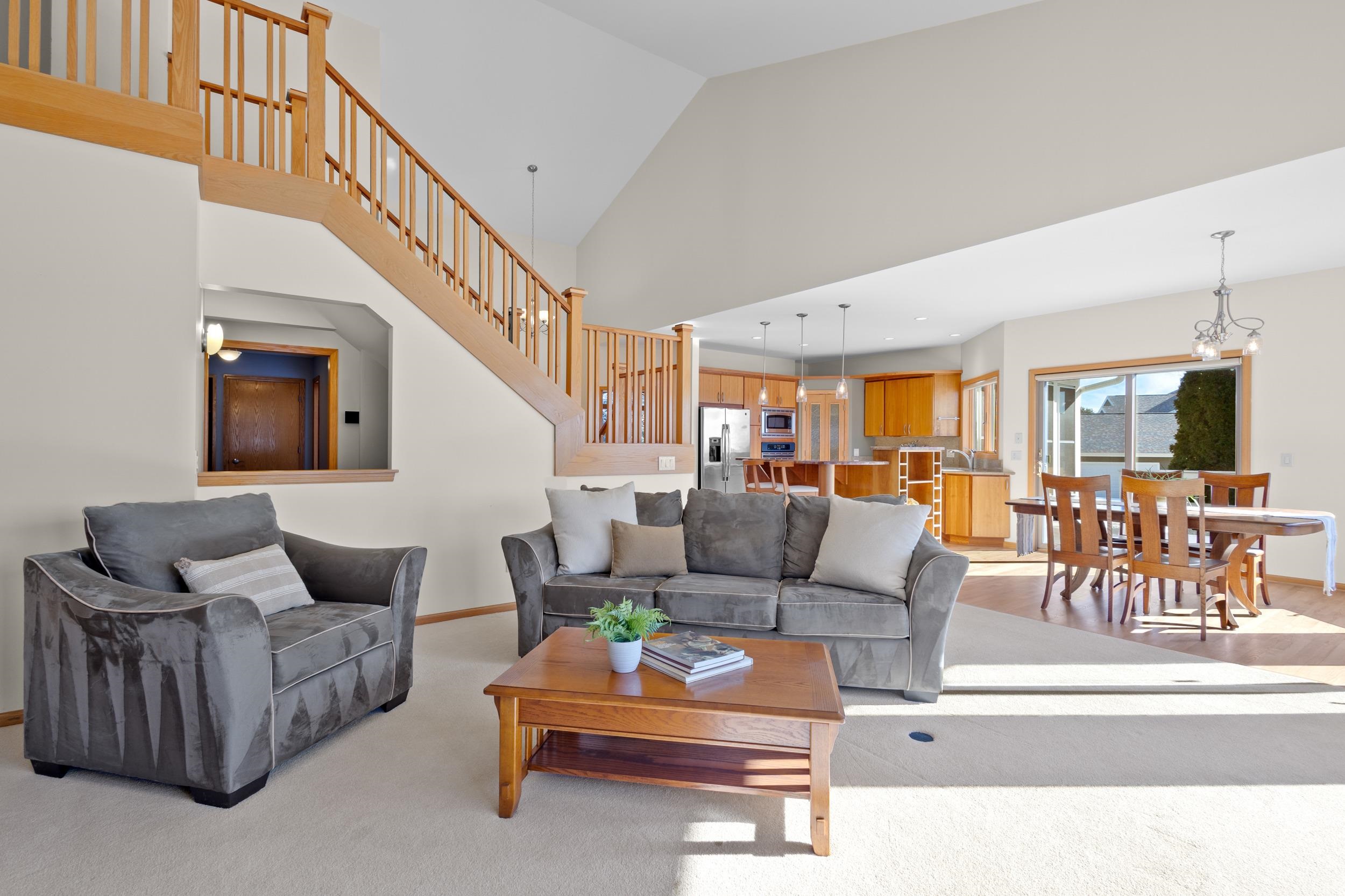 7655 Heather Knoll Lane